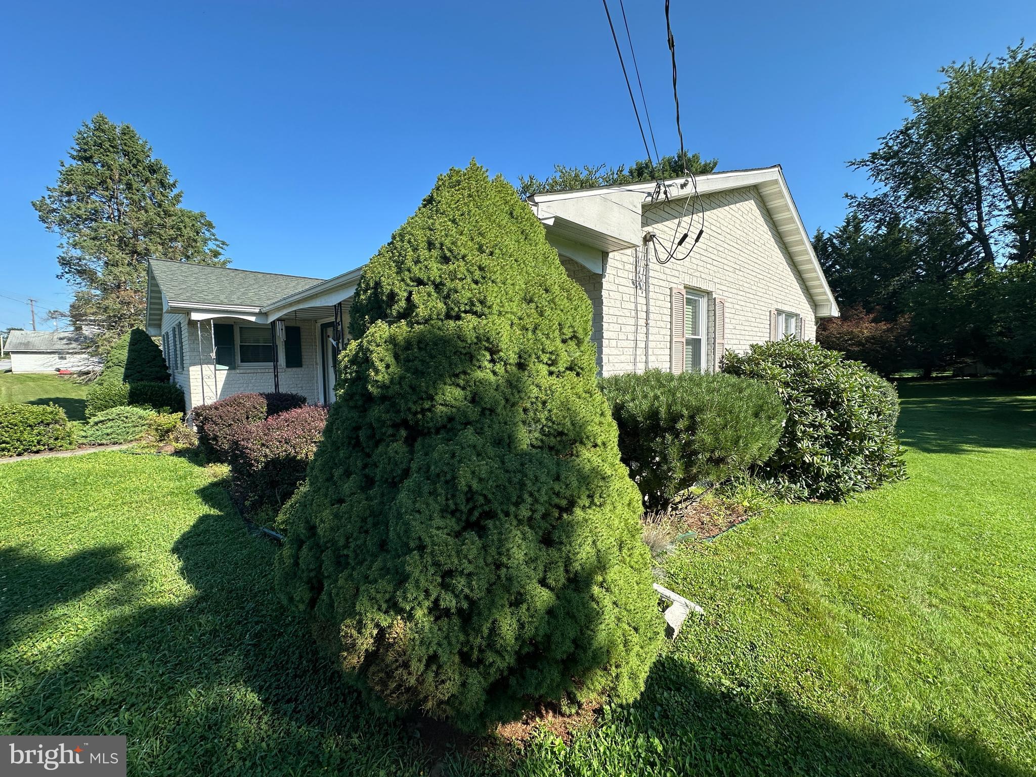 410 W SEVENTH STREET