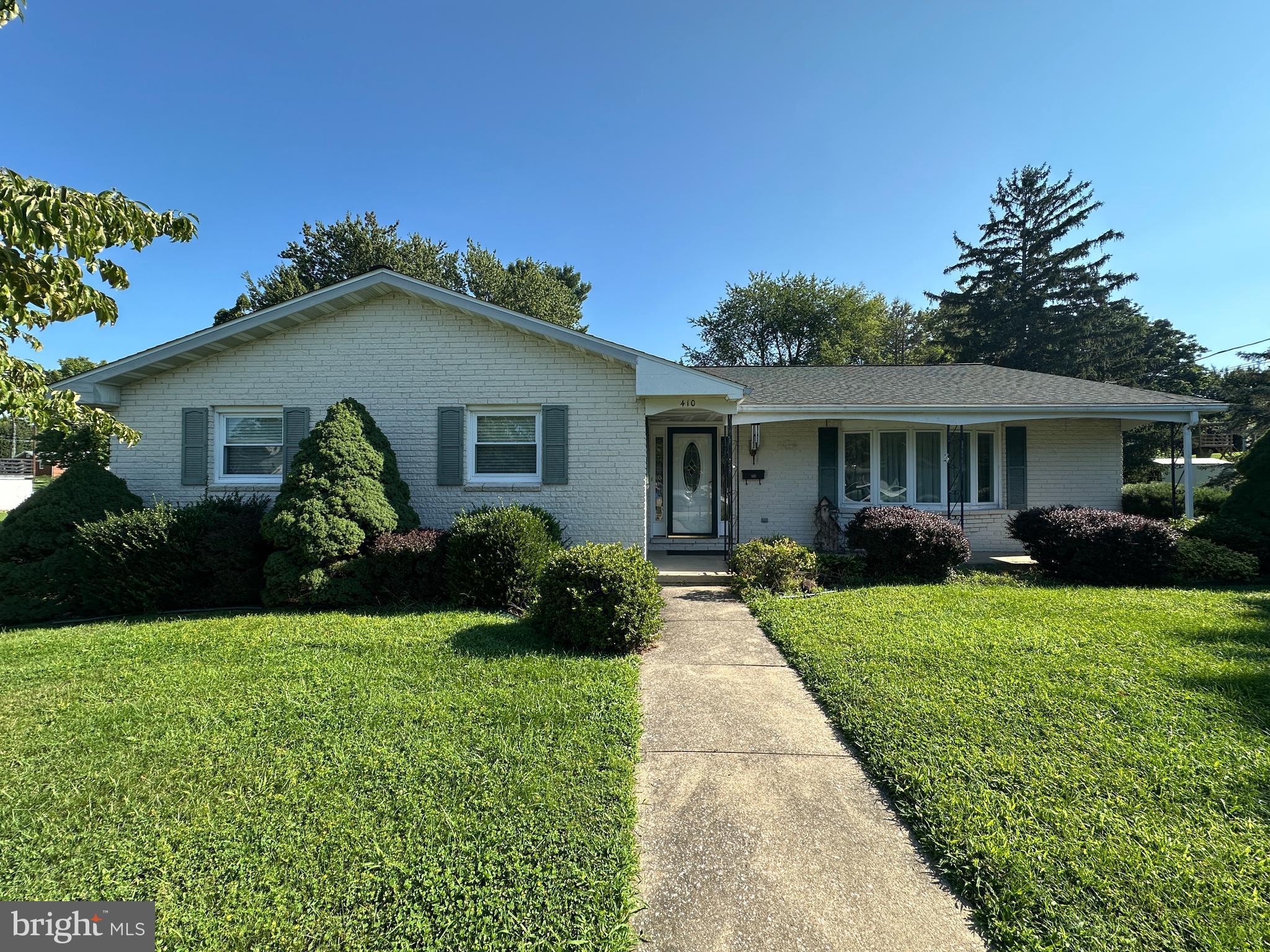 410 W SEVENTH STREET