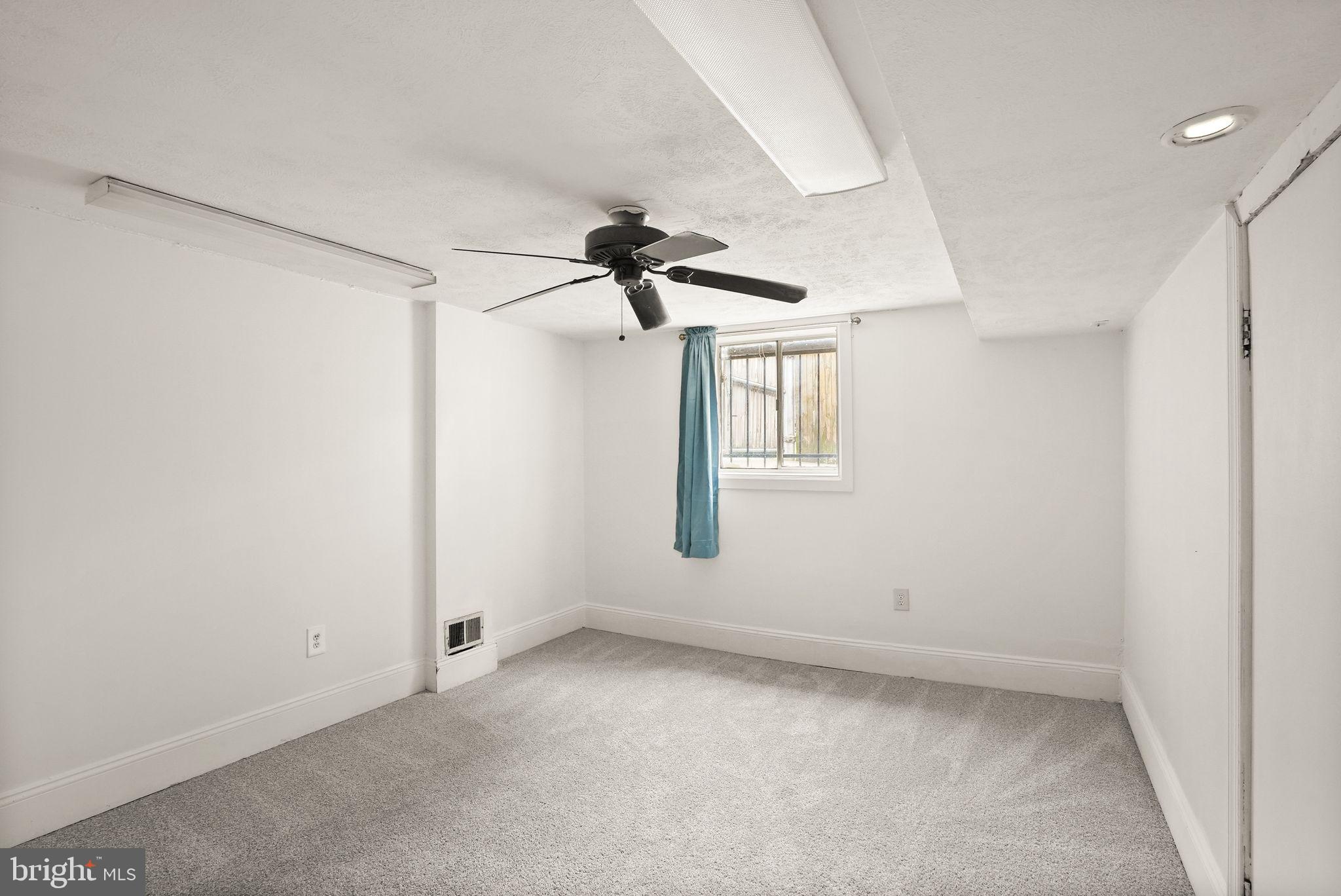 LOCH LOMOND - Residential