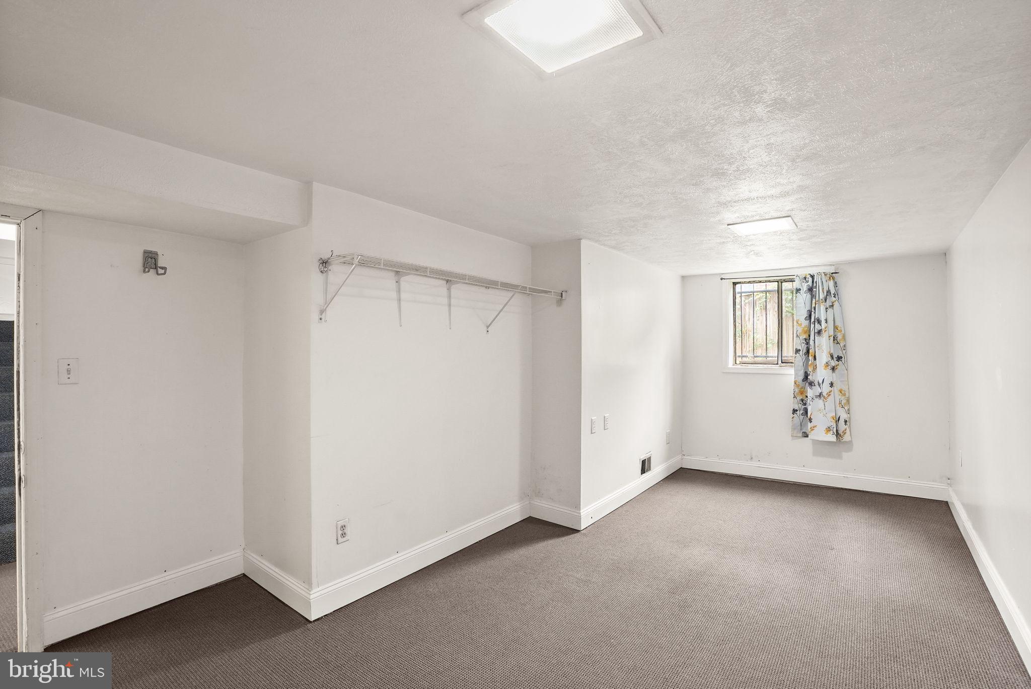 LOCH LOMOND - Residential