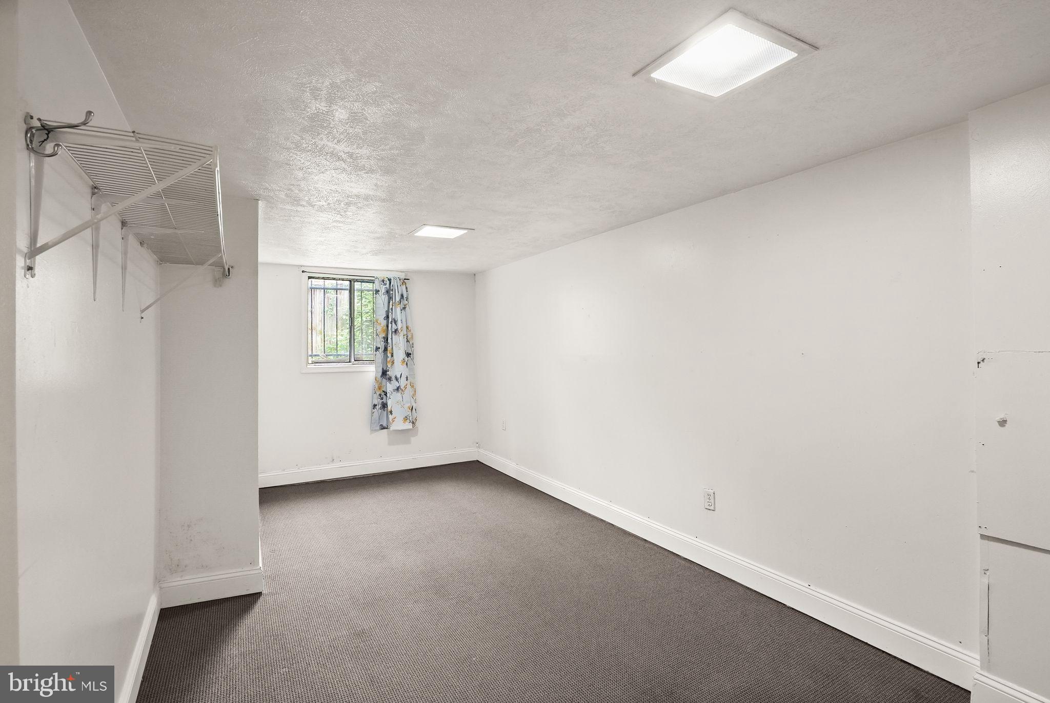 LOCH LOMOND - Residential