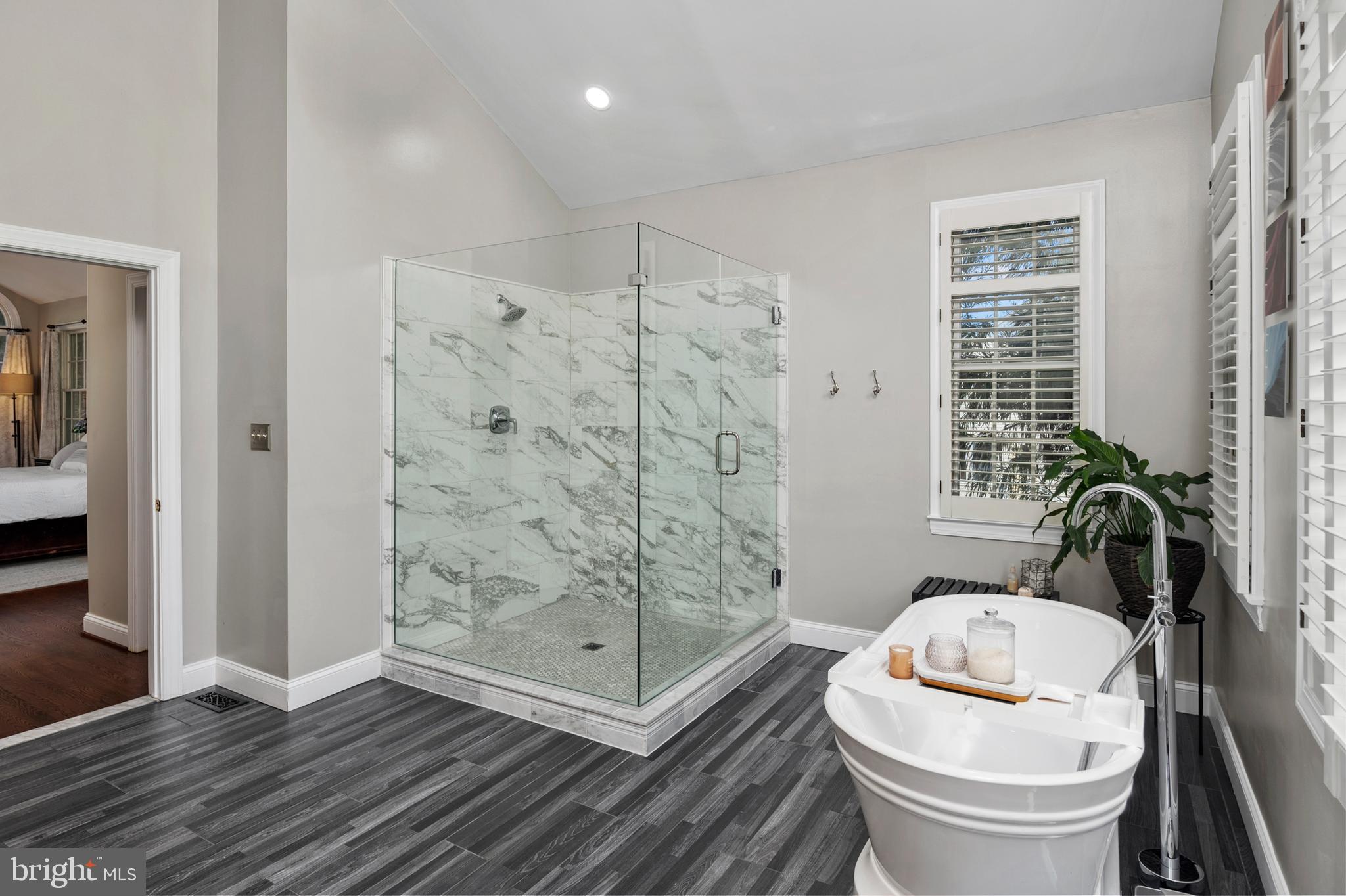 WEST FRIENDSHIP - Residential