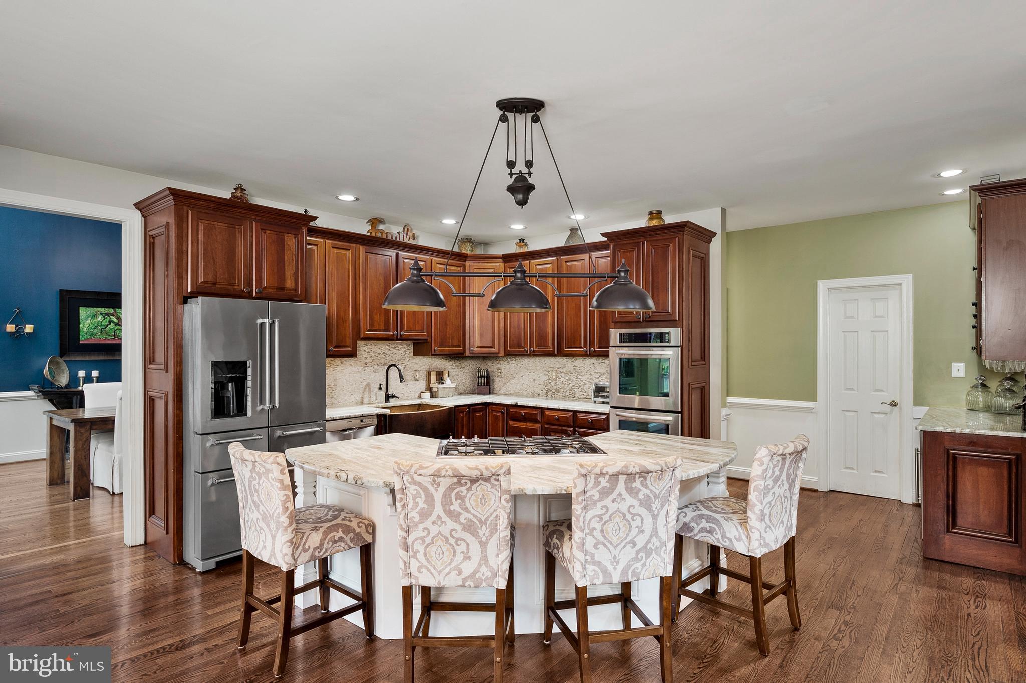 WEST FRIENDSHIP - Residential