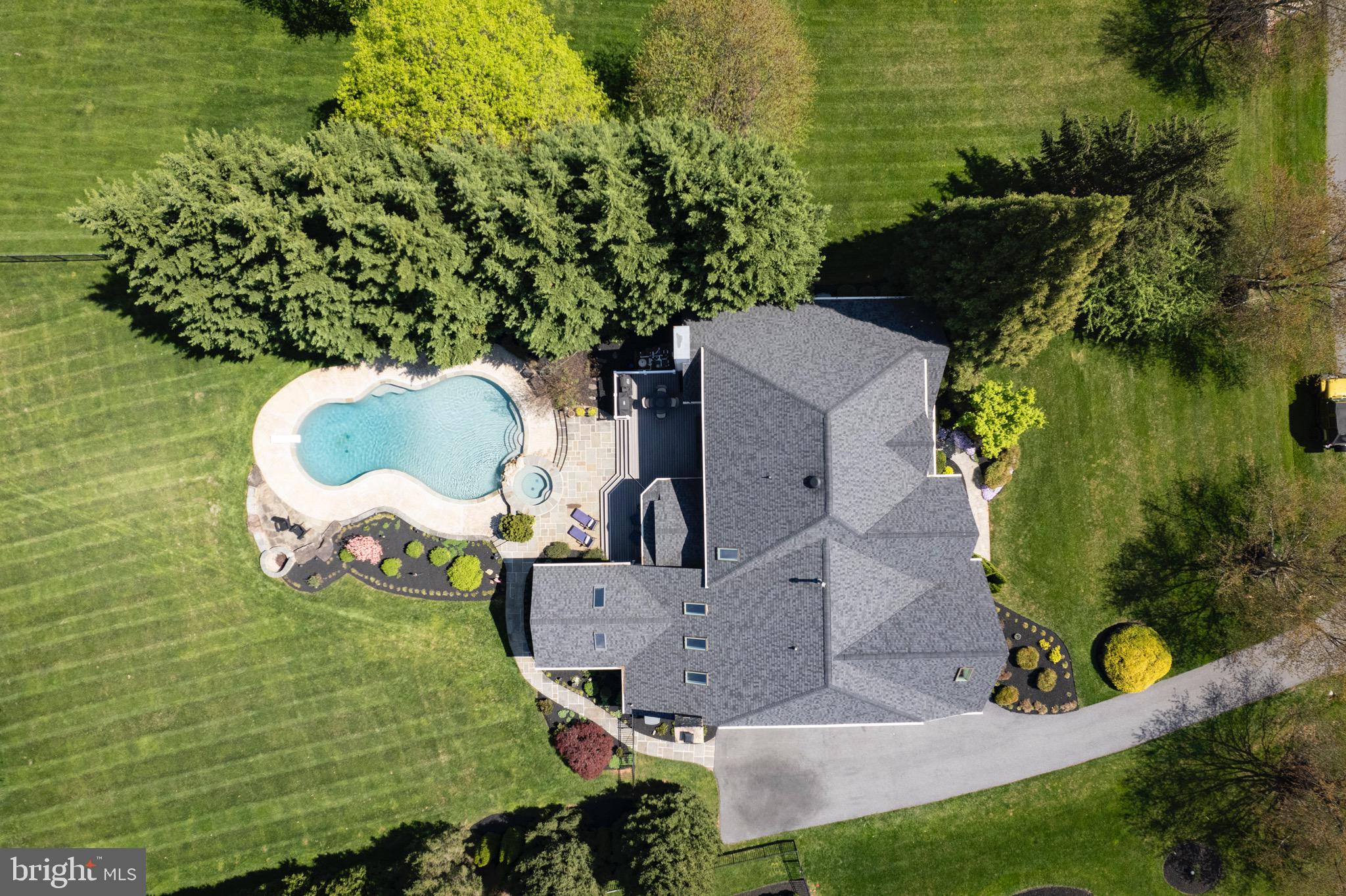 WEST FRIENDSHIP - Residential