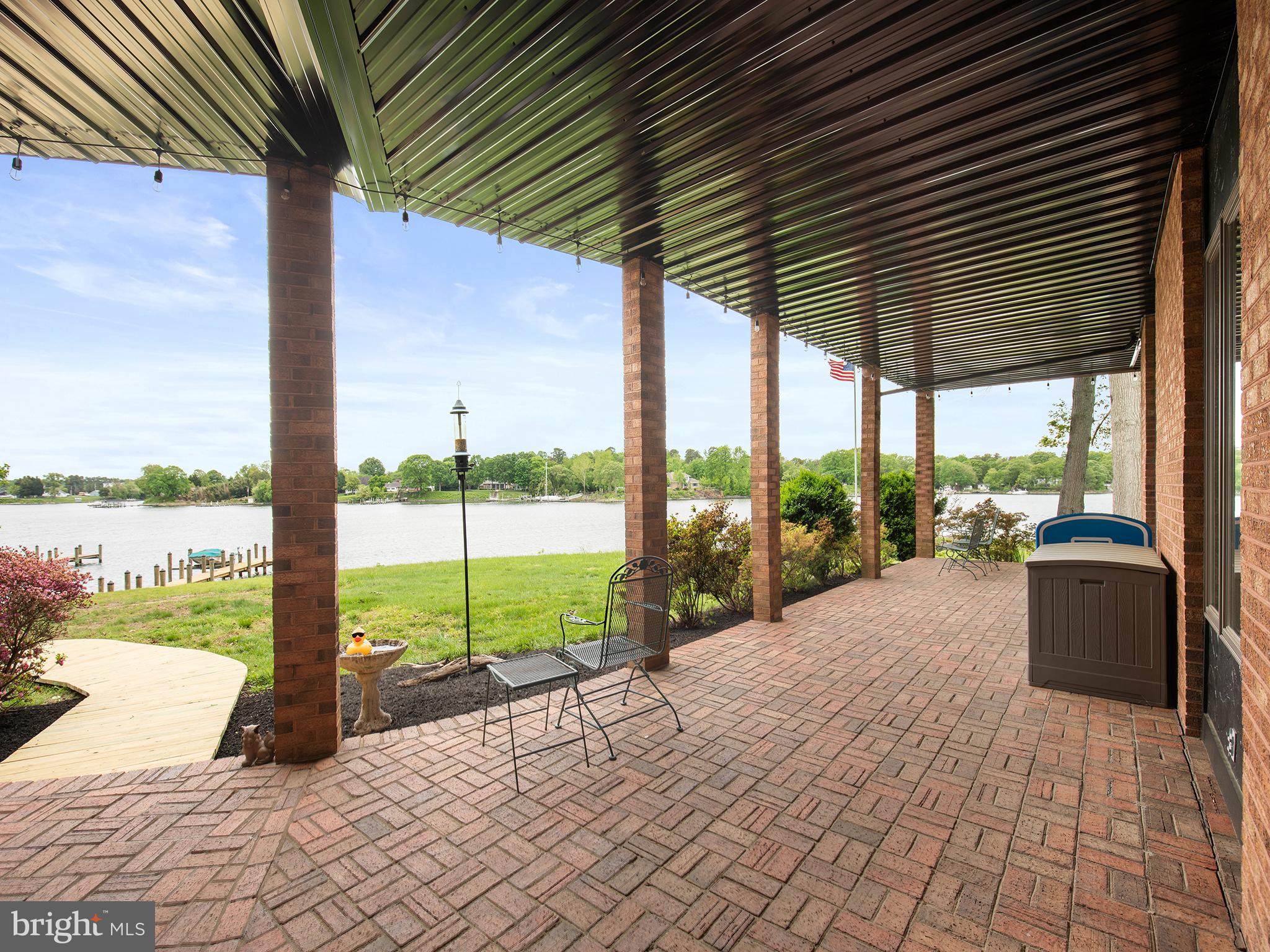 HALF PONE POINT - Residential