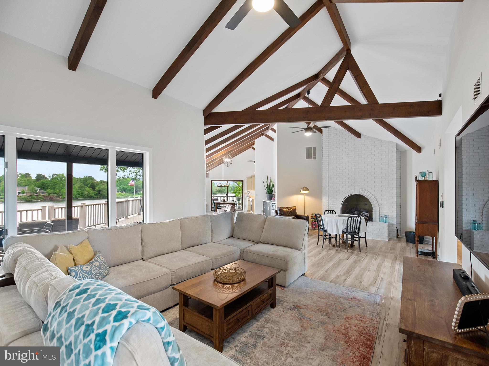 HALF PONE POINT - Residential