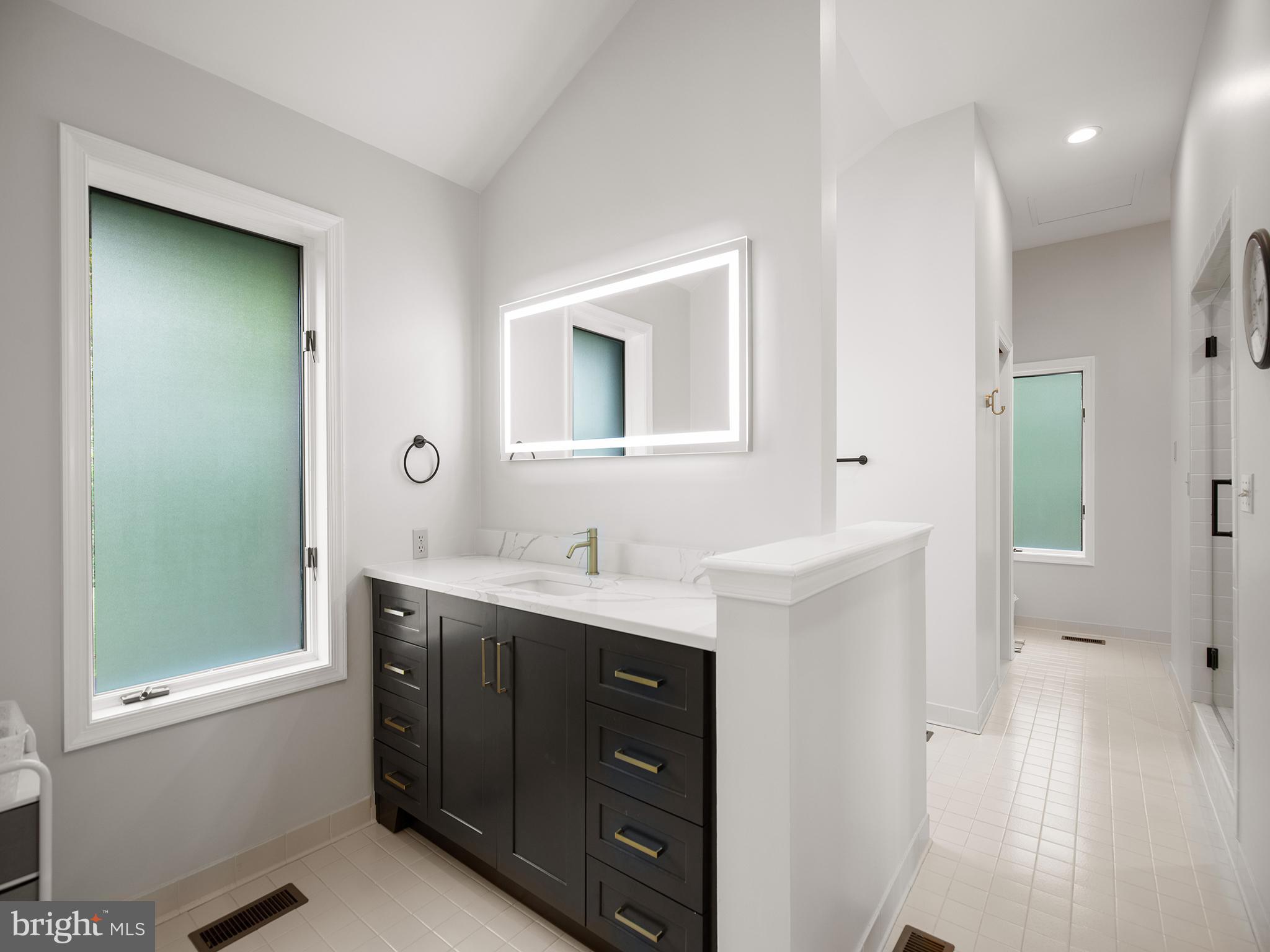 HALF PONE POINT - Residential