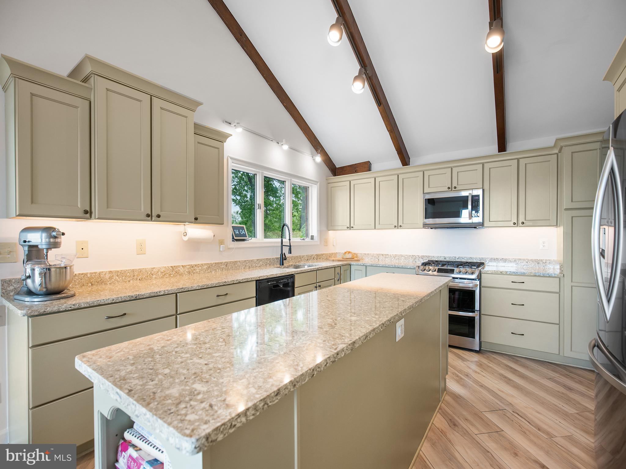 HALF PONE POINT - Residential