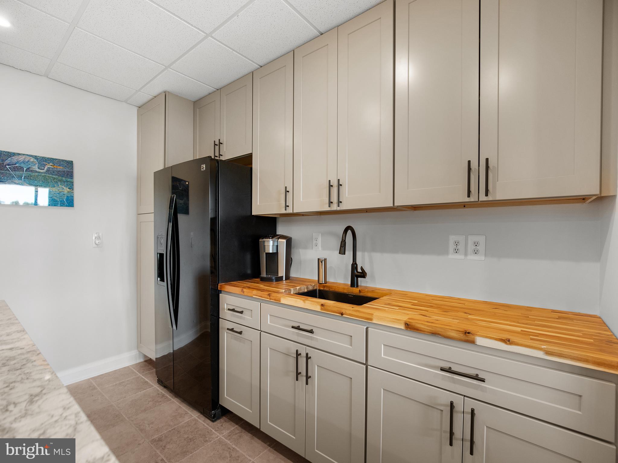 HALF PONE POINT - Residential