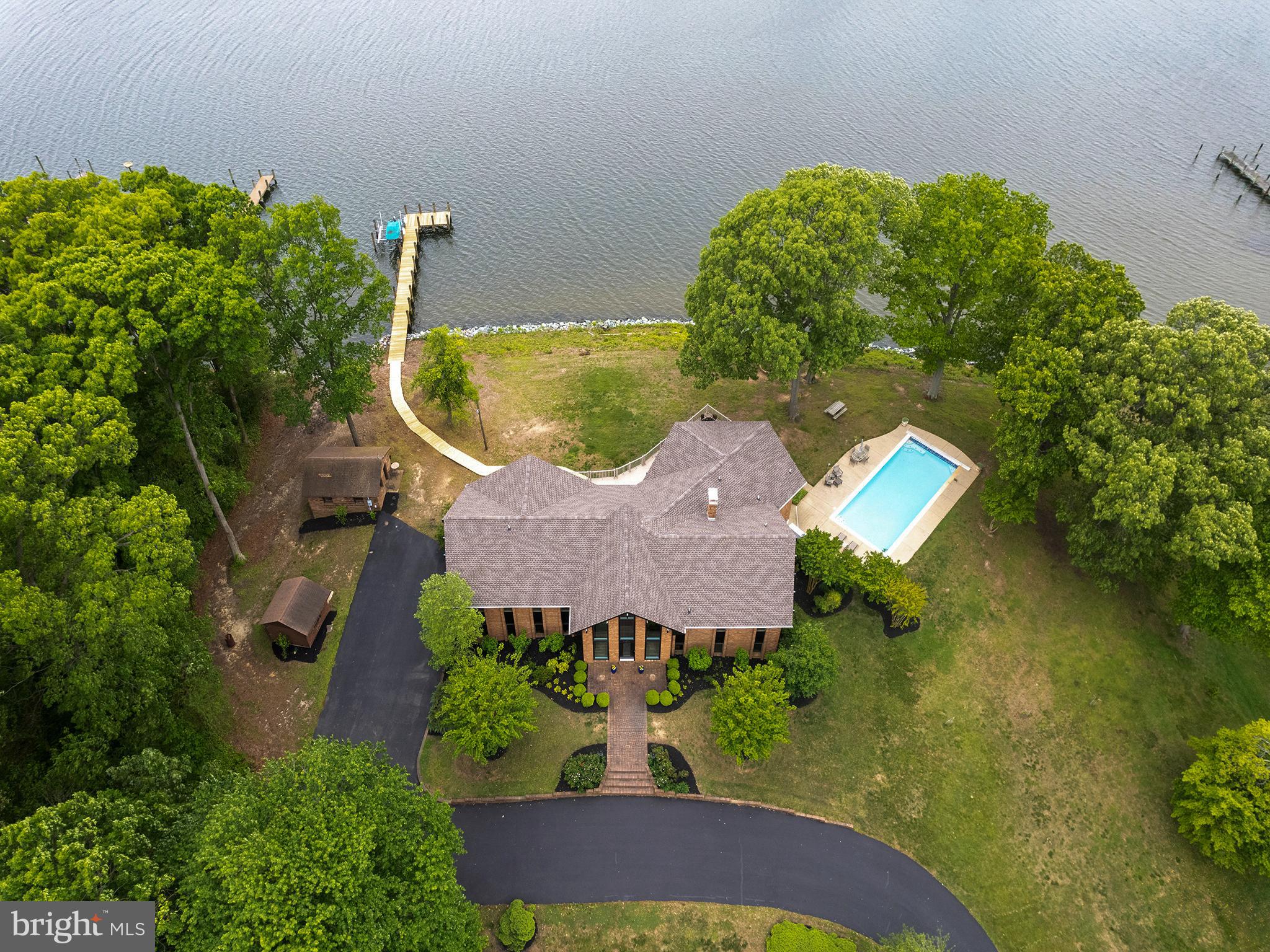 HALF PONE POINT - Residential