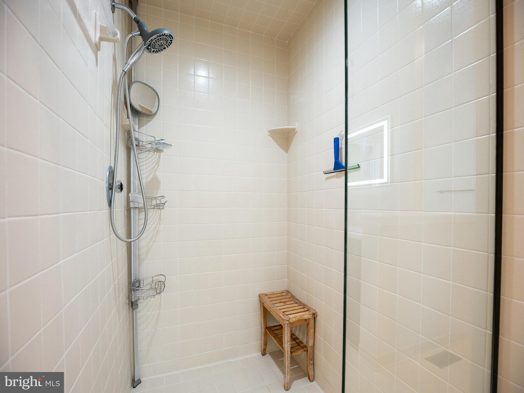 HALF PONE POINT - Residential