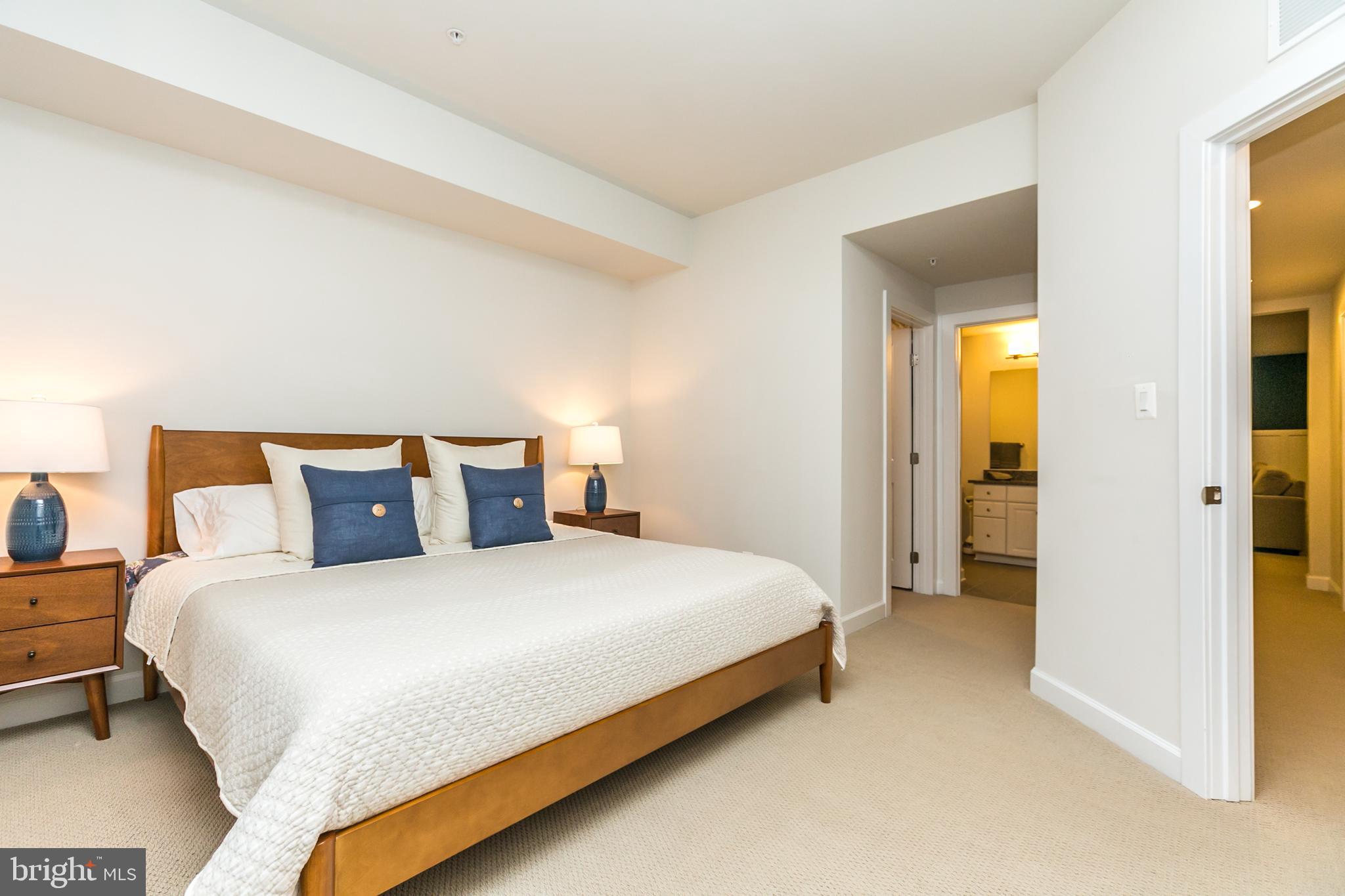 GREENLEIGH AT CROSSROADS - Residential