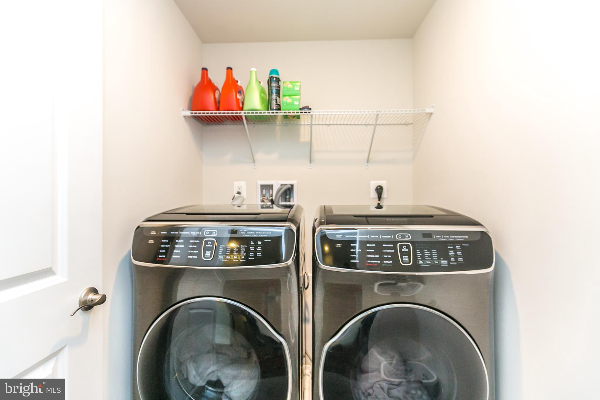 GREENLEIGH AT CROSSROADS - Residential