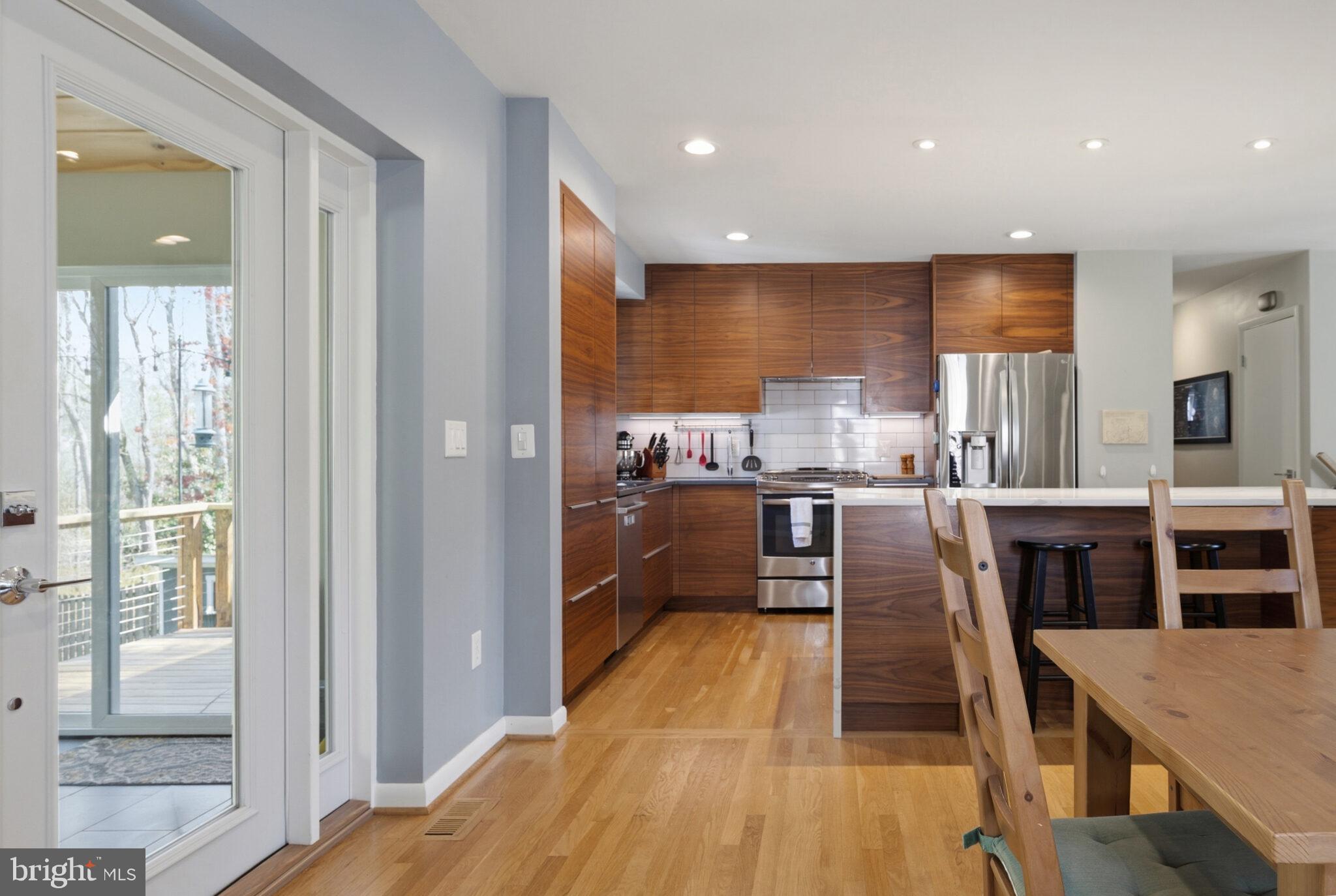 STRATFORD LANDING - Residential