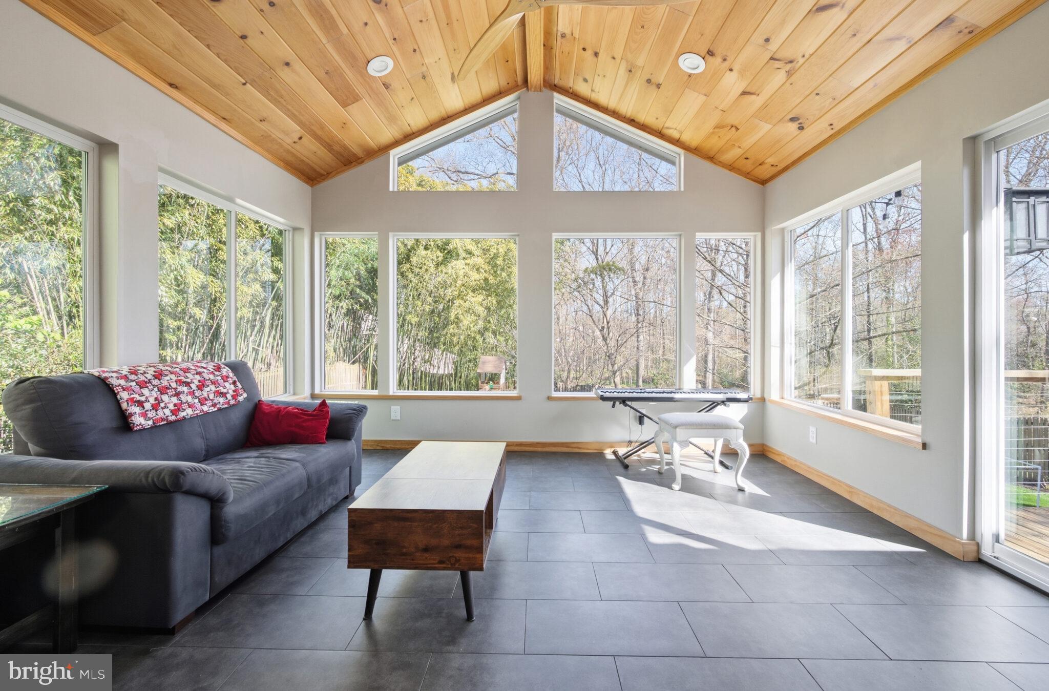 STRATFORD LANDING - Residential