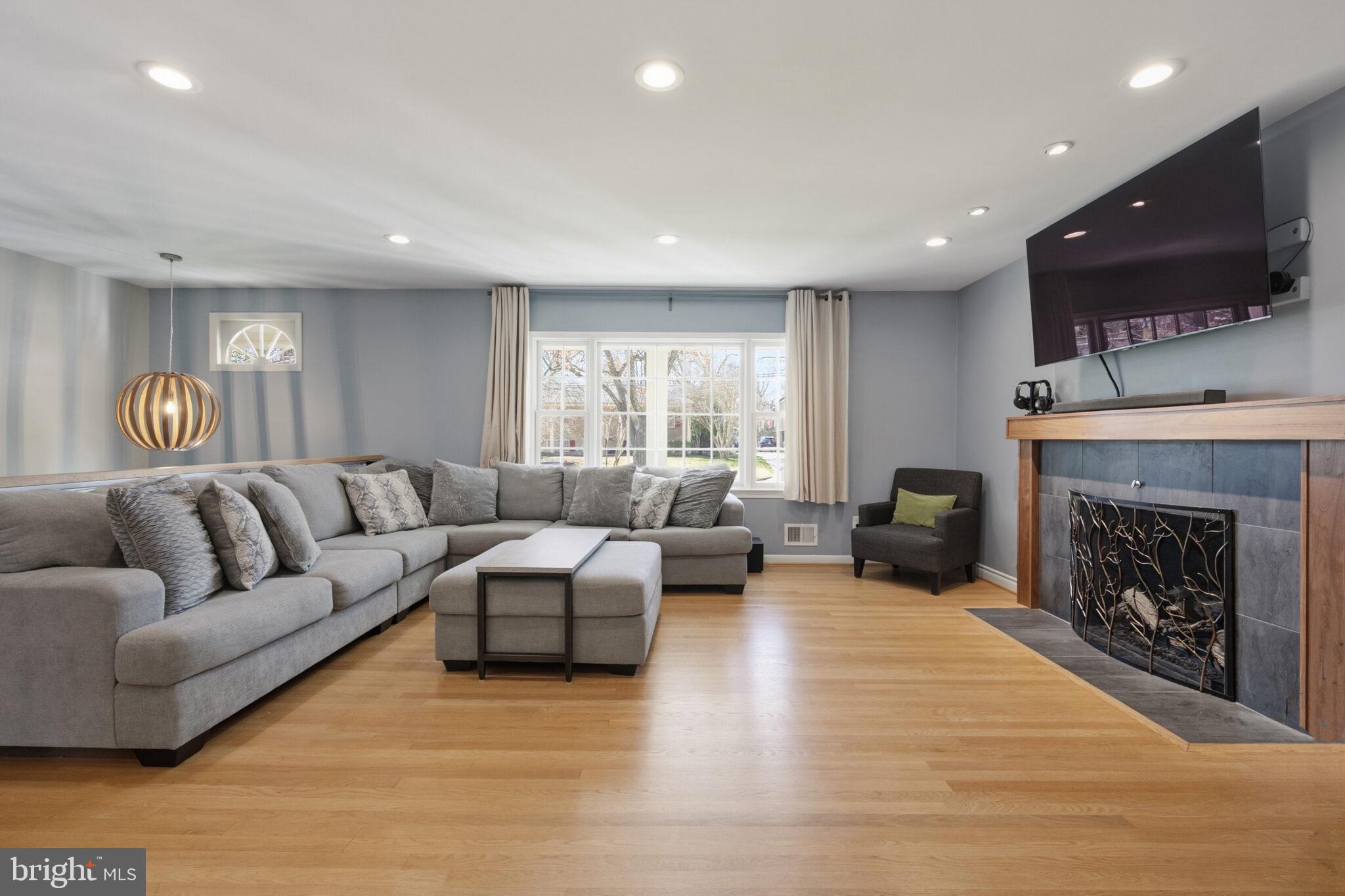 STRATFORD LANDING - Residential