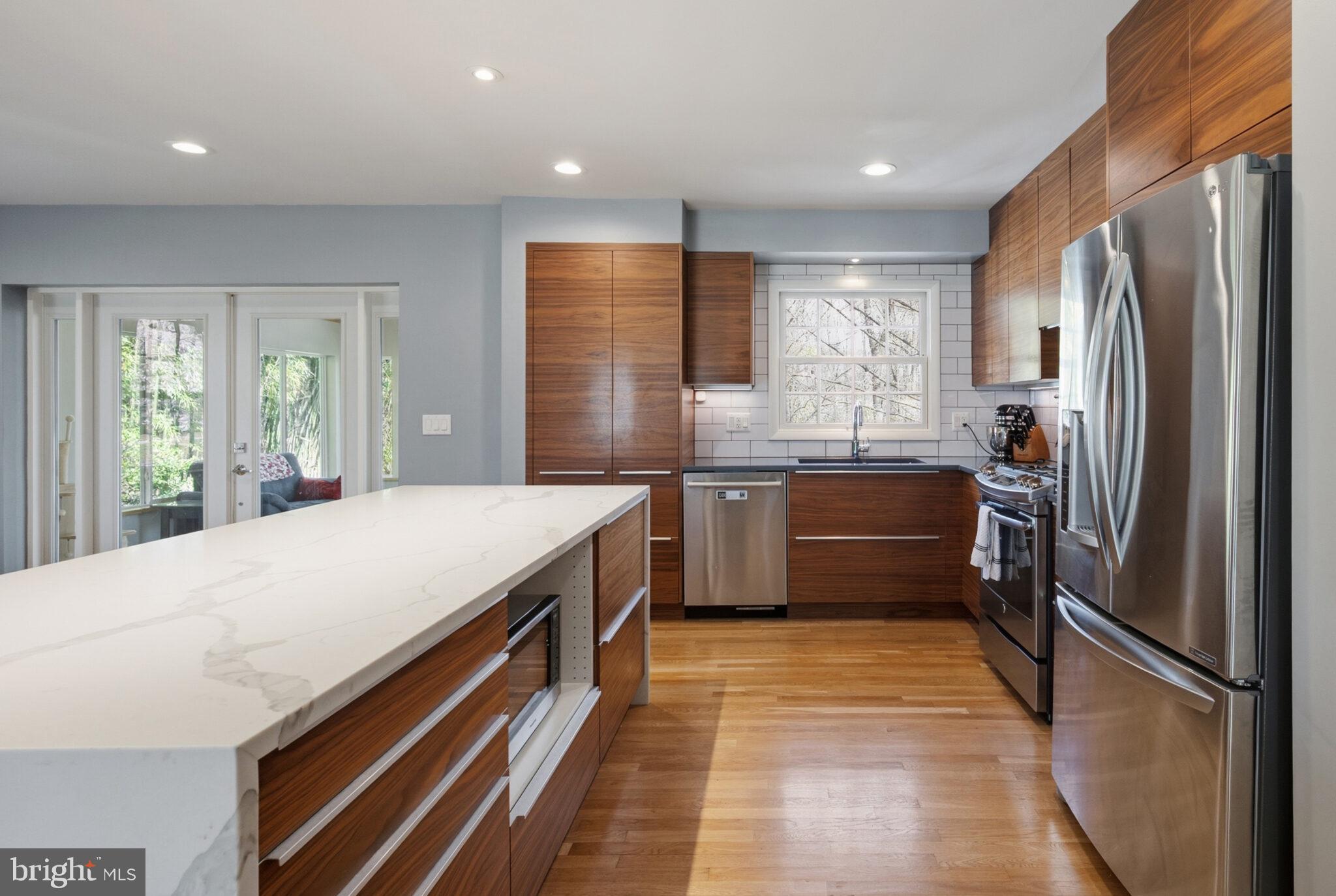 STRATFORD LANDING - Residential