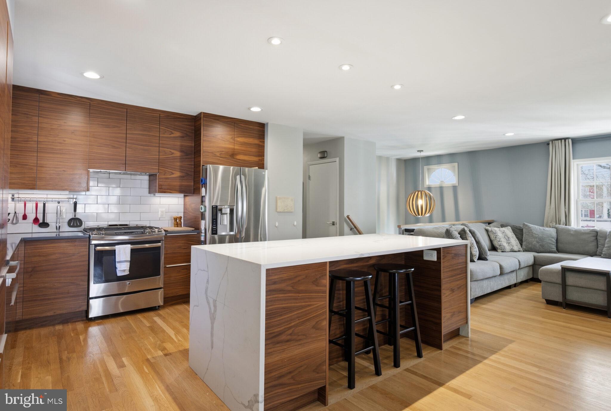 STRATFORD LANDING - Residential