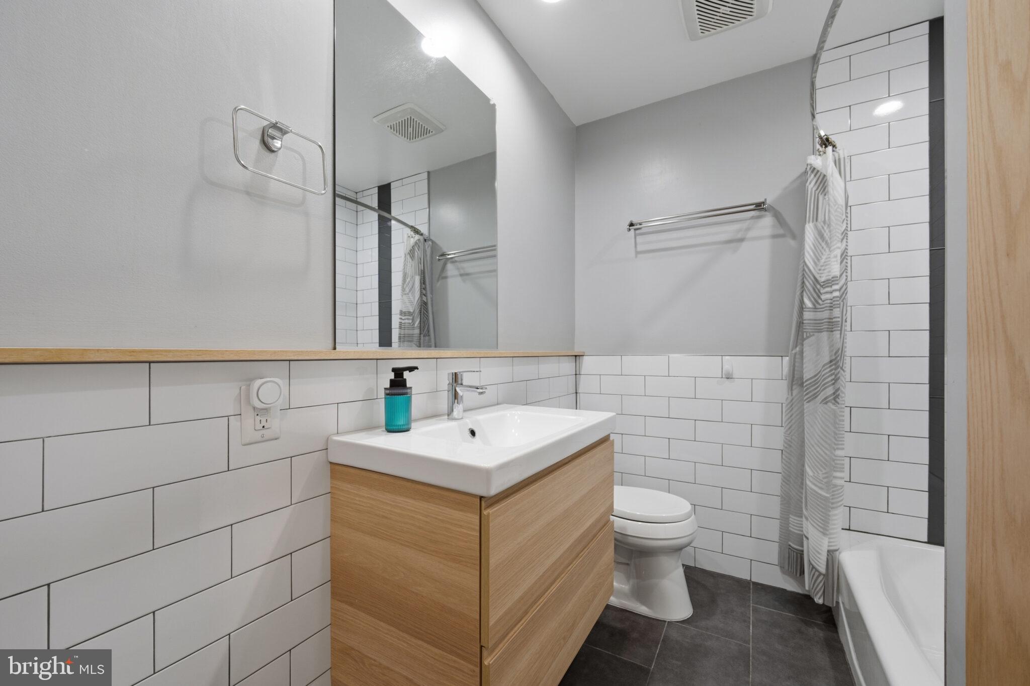 STRATFORD LANDING - Residential