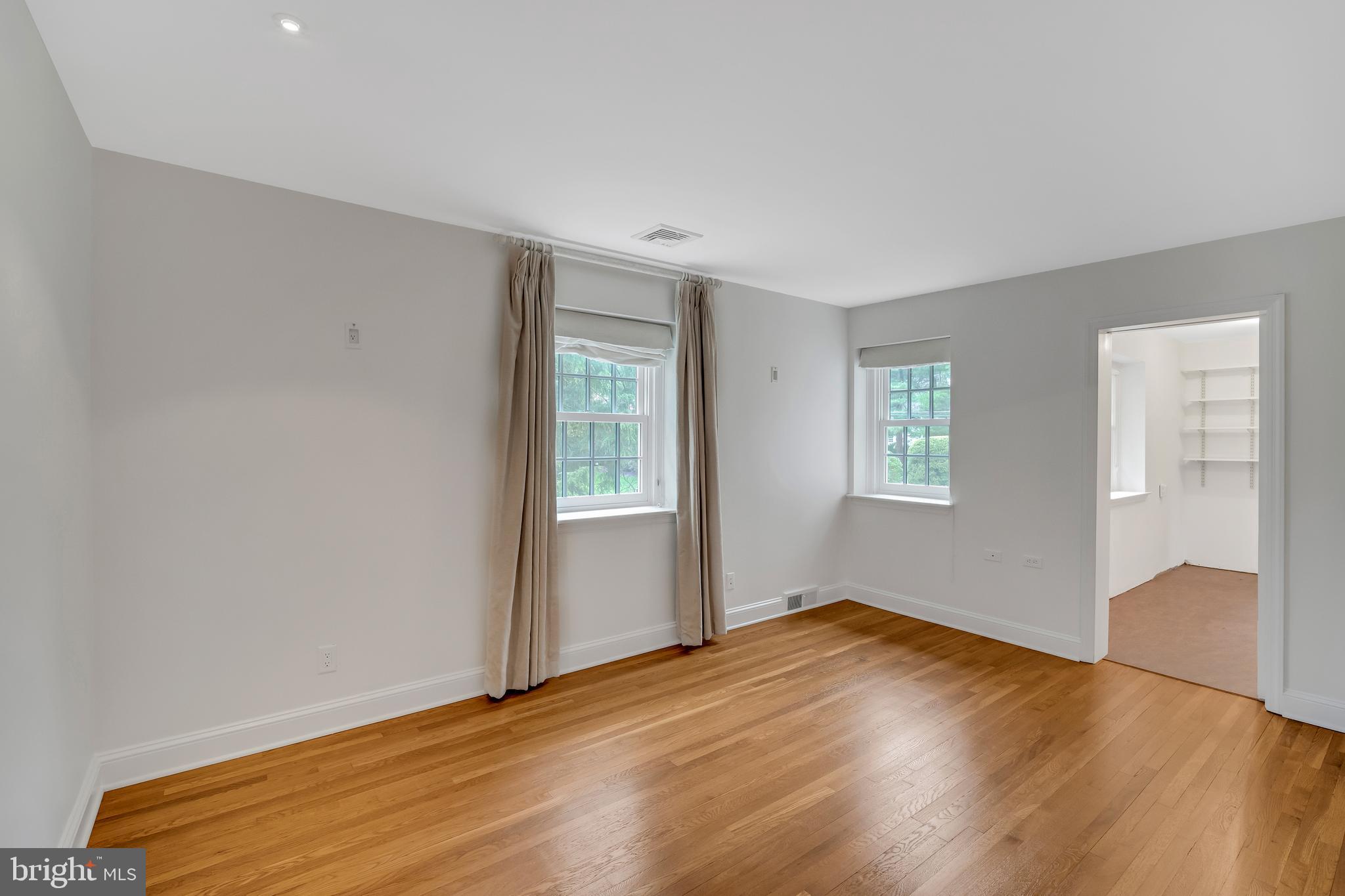 BRYN MAWR - Residential