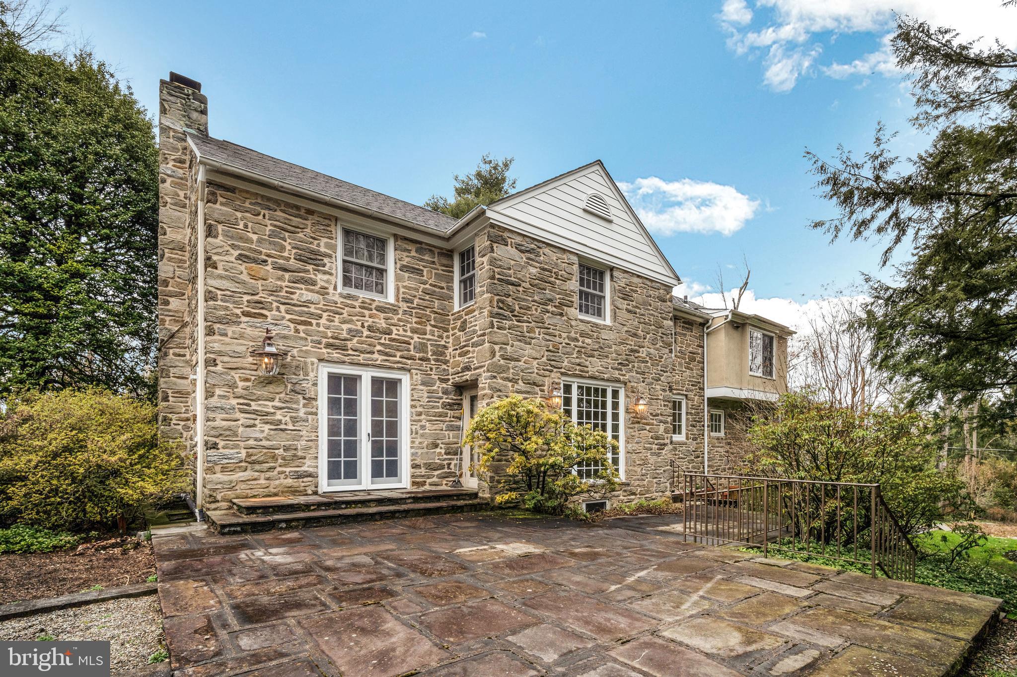 BRYN MAWR - Residential