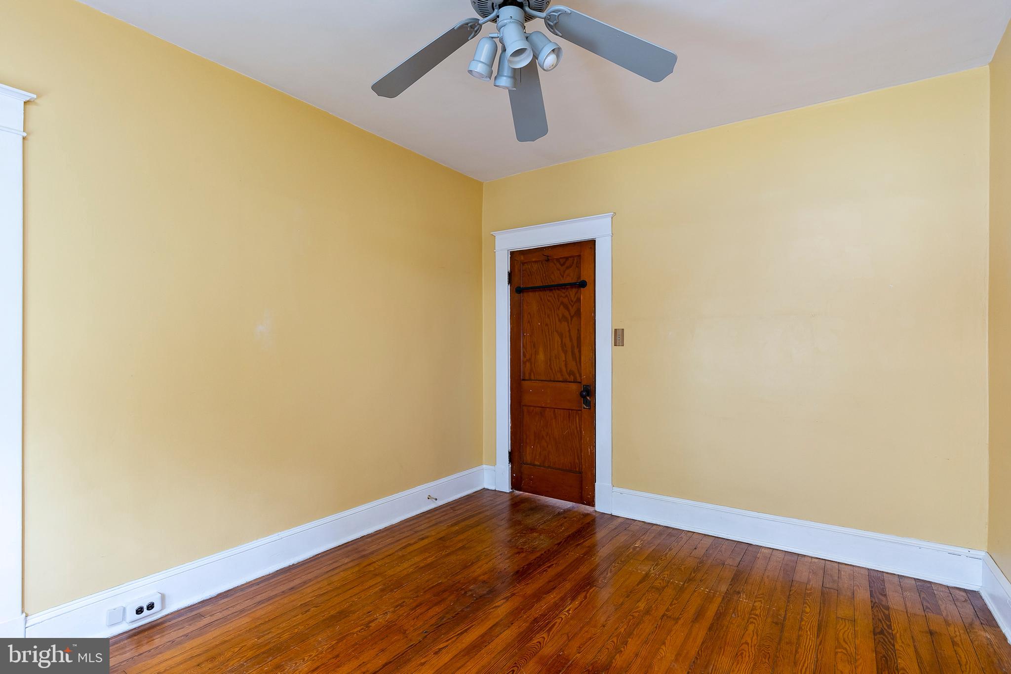 LAURAVILLE HISTORIC DISTRICT - Residential