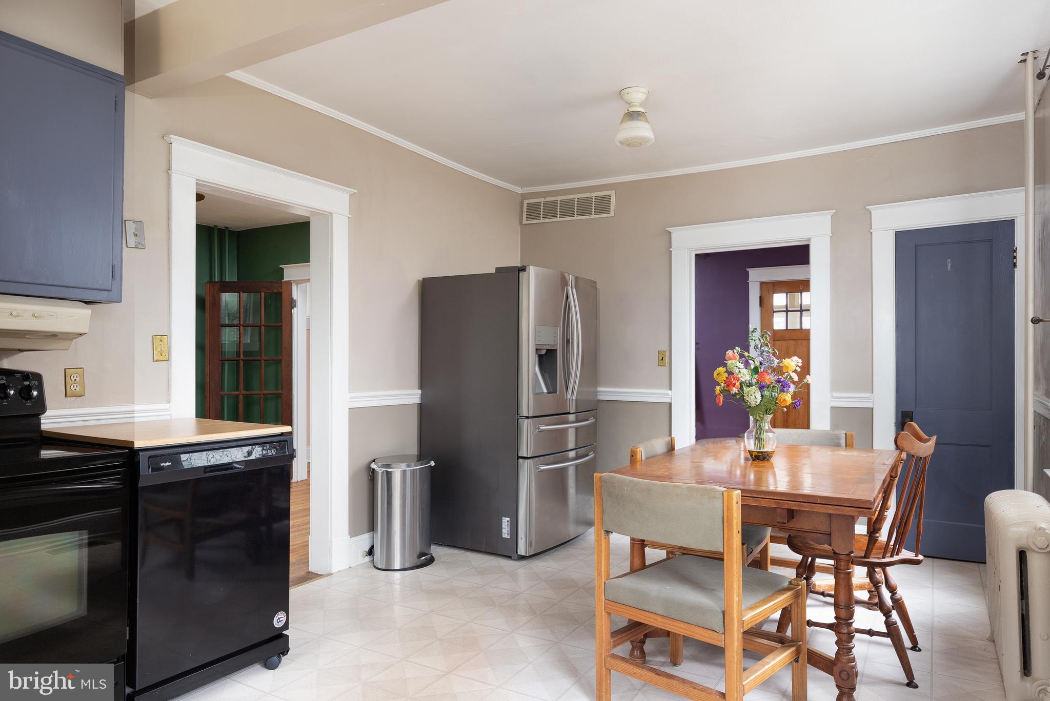 LAURAVILLE HISTORIC DISTRICT - Residential