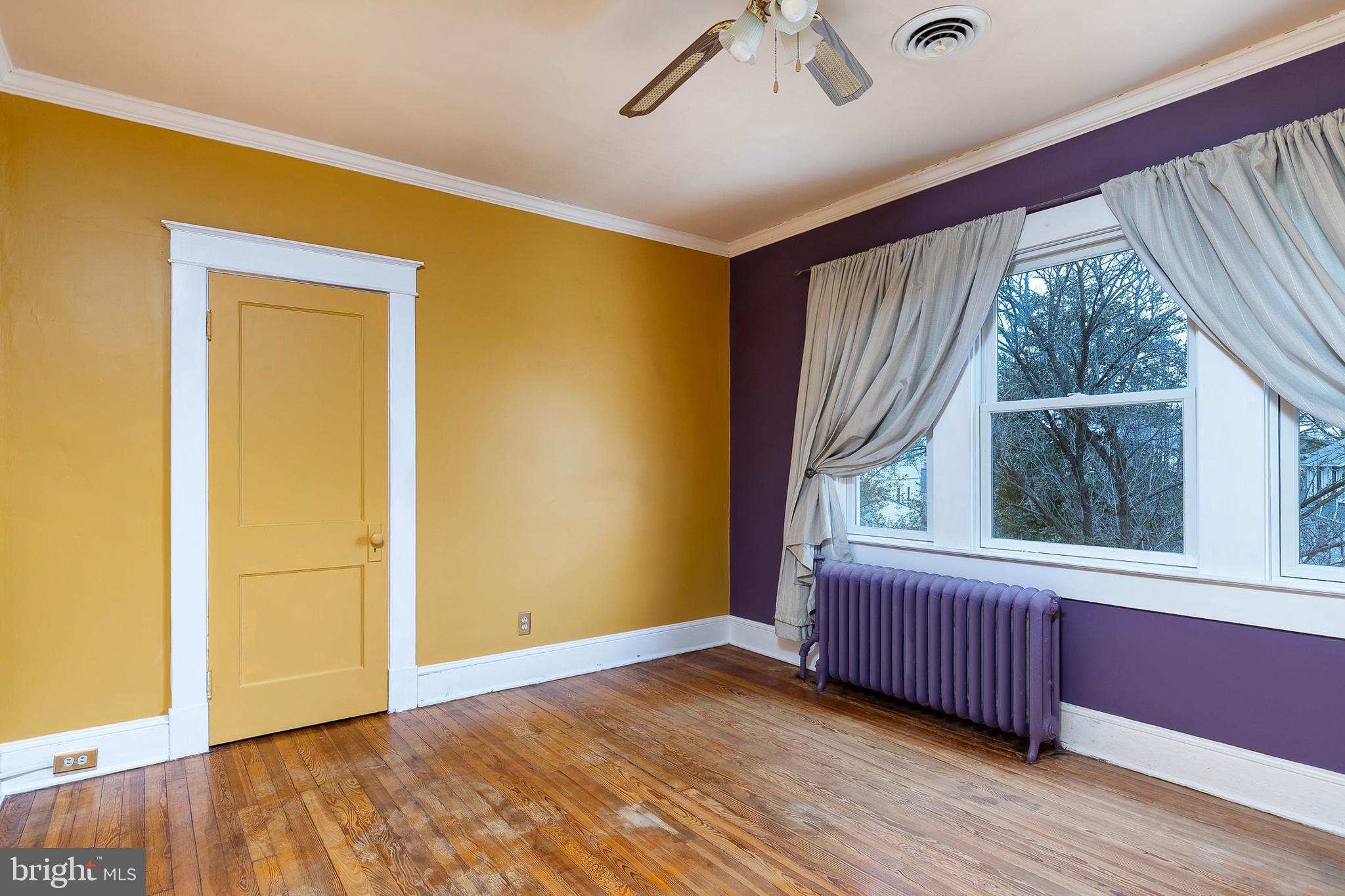 LAURAVILLE HISTORIC DISTRICT - Residential