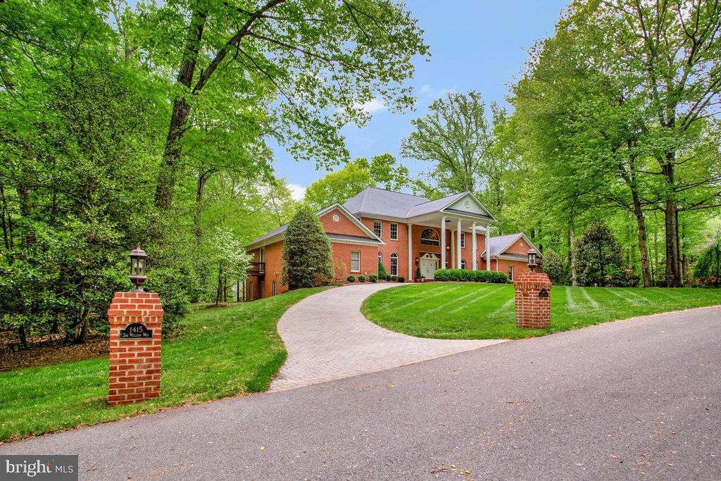 Photo of 1415 Sir William Way, CROWNSVILLE, MD 21032 (MLS # MDAA2142984)