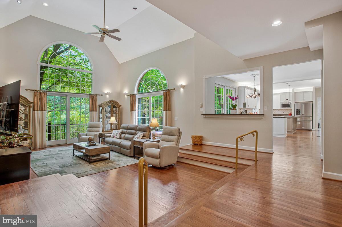 CRANBERRY WOODS - Residential