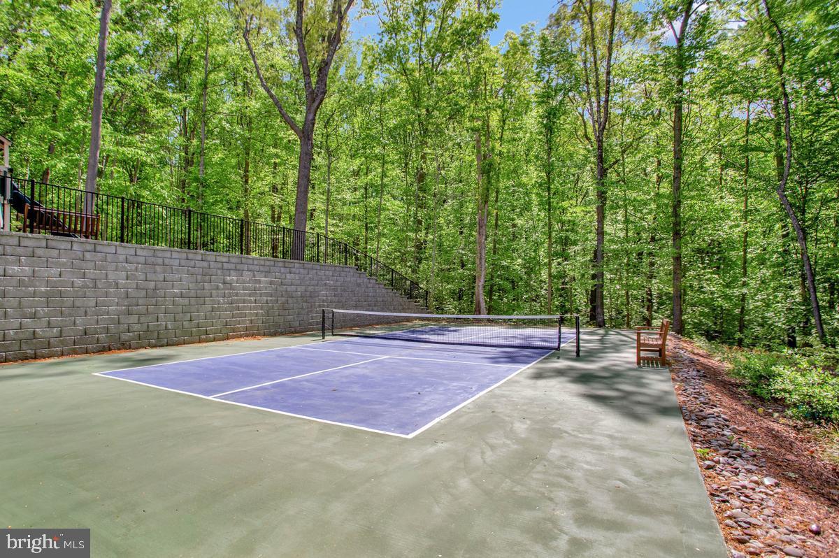 CRANBERRY WOODS - Residential