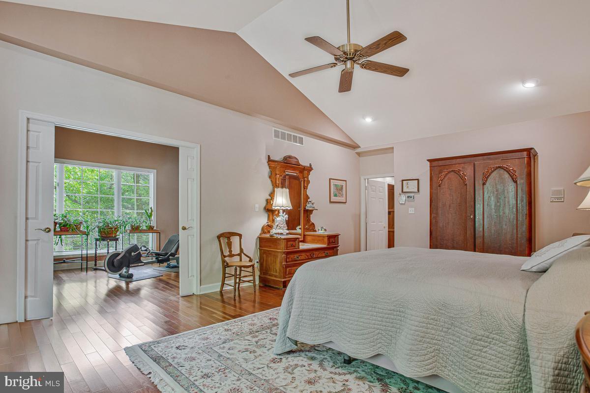 CRANBERRY WOODS - Residential