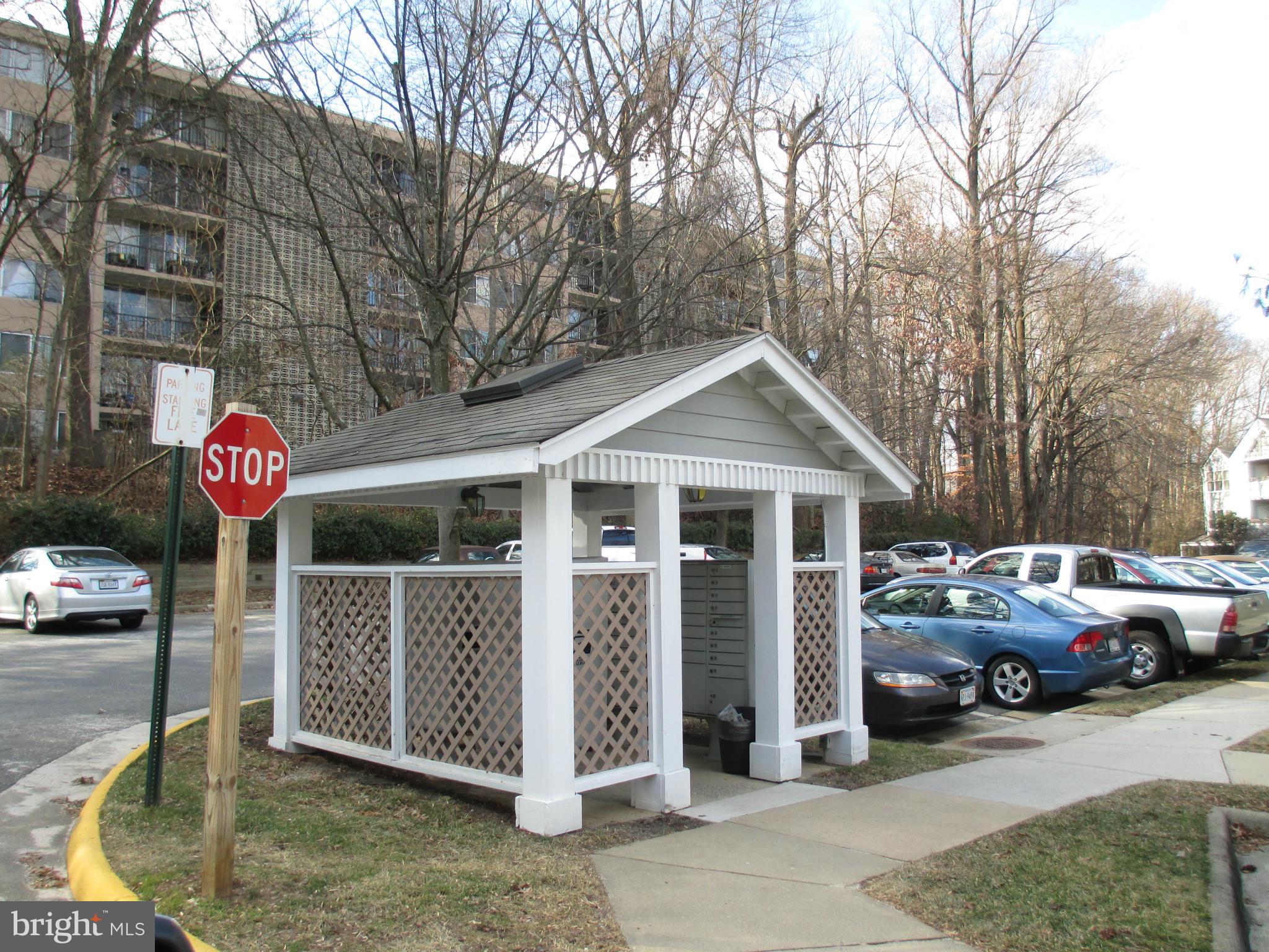 LAFAYETTE FOREST - Residential Lease