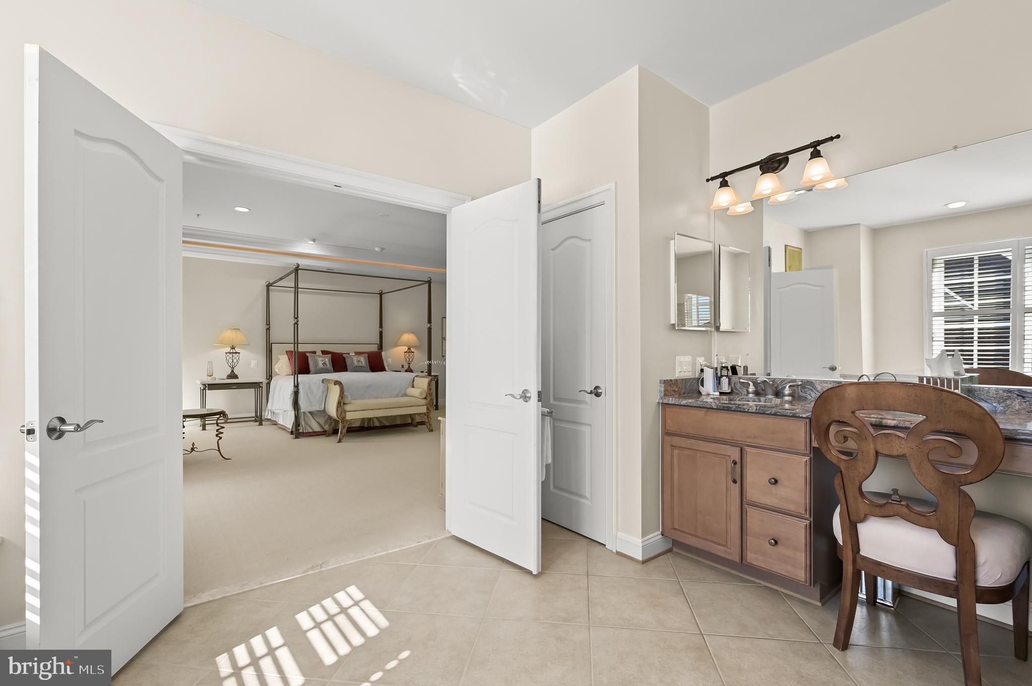 OAKS AT NORTH BETHESDA - Residential