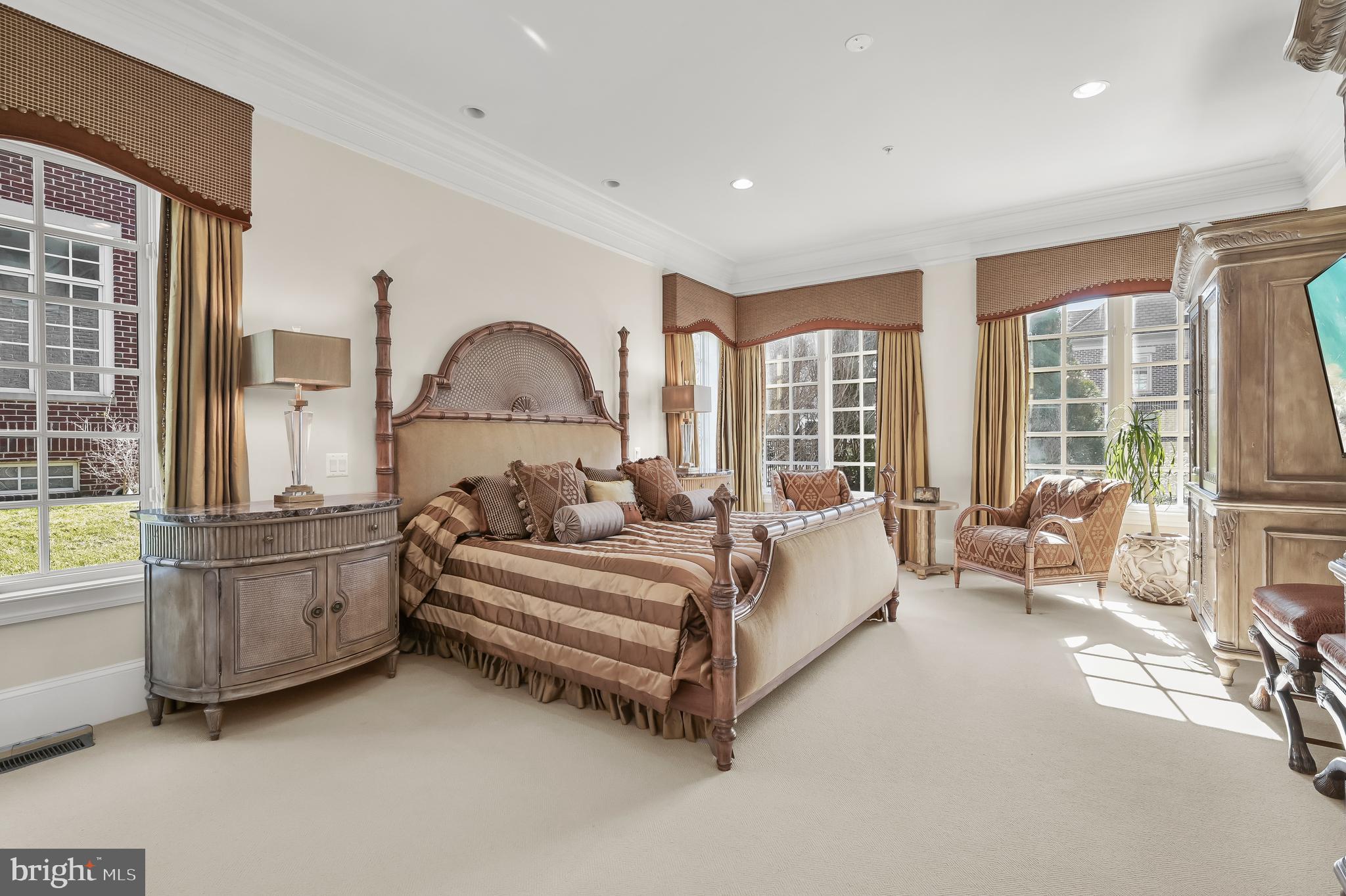 OAKS AT NORTH BETHESDA - Residential