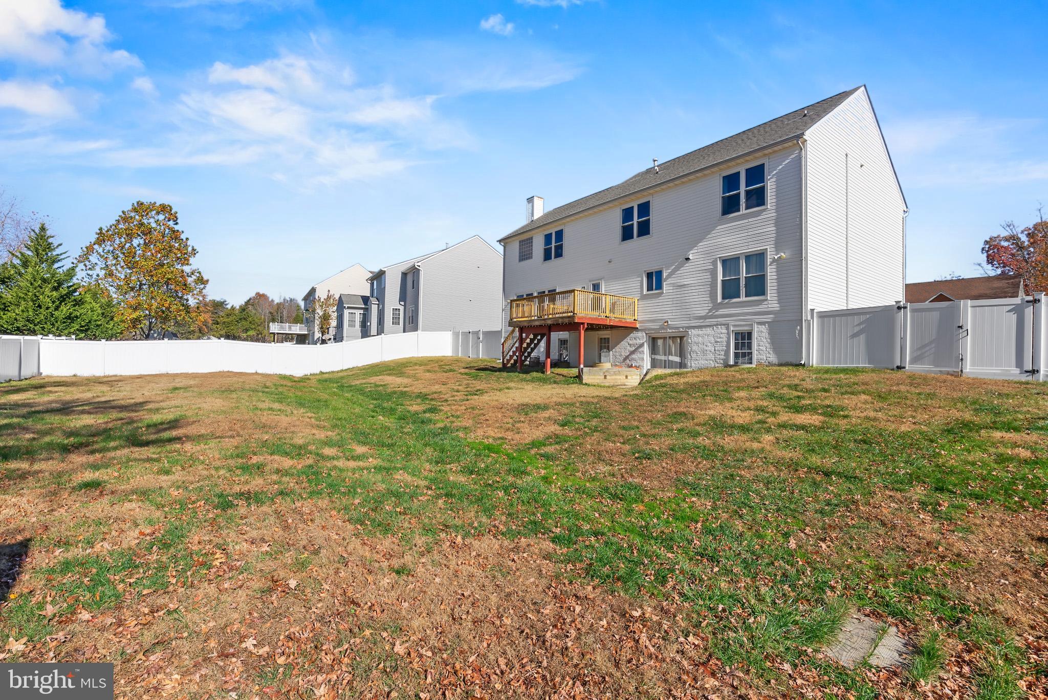 ROYAL OAKS - Residential