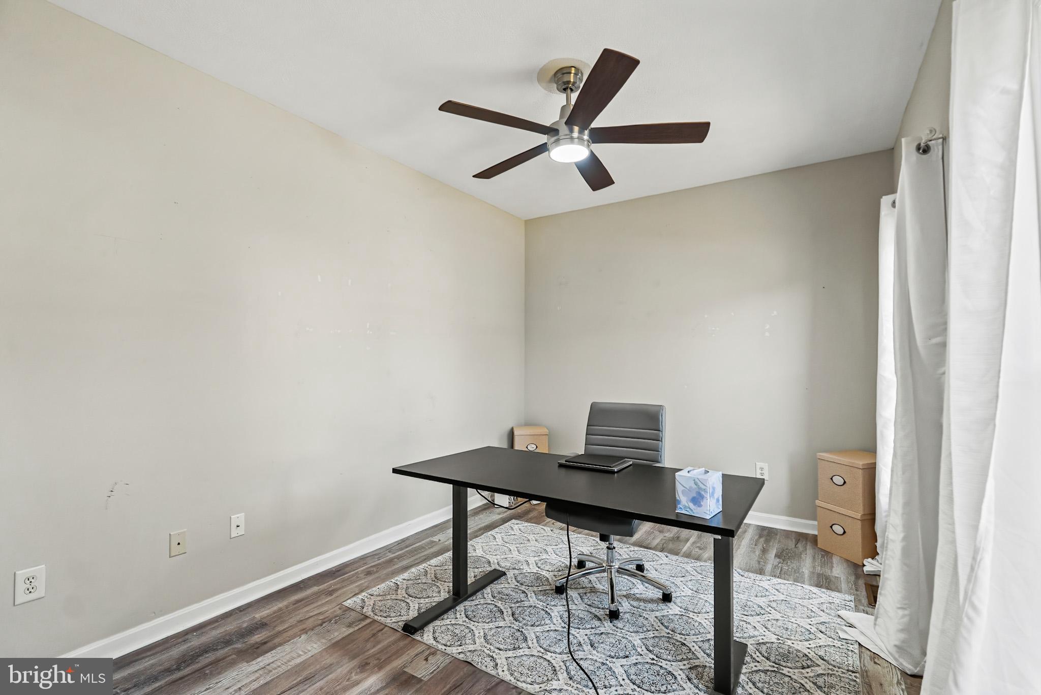 ROYAL OAKS - Residential