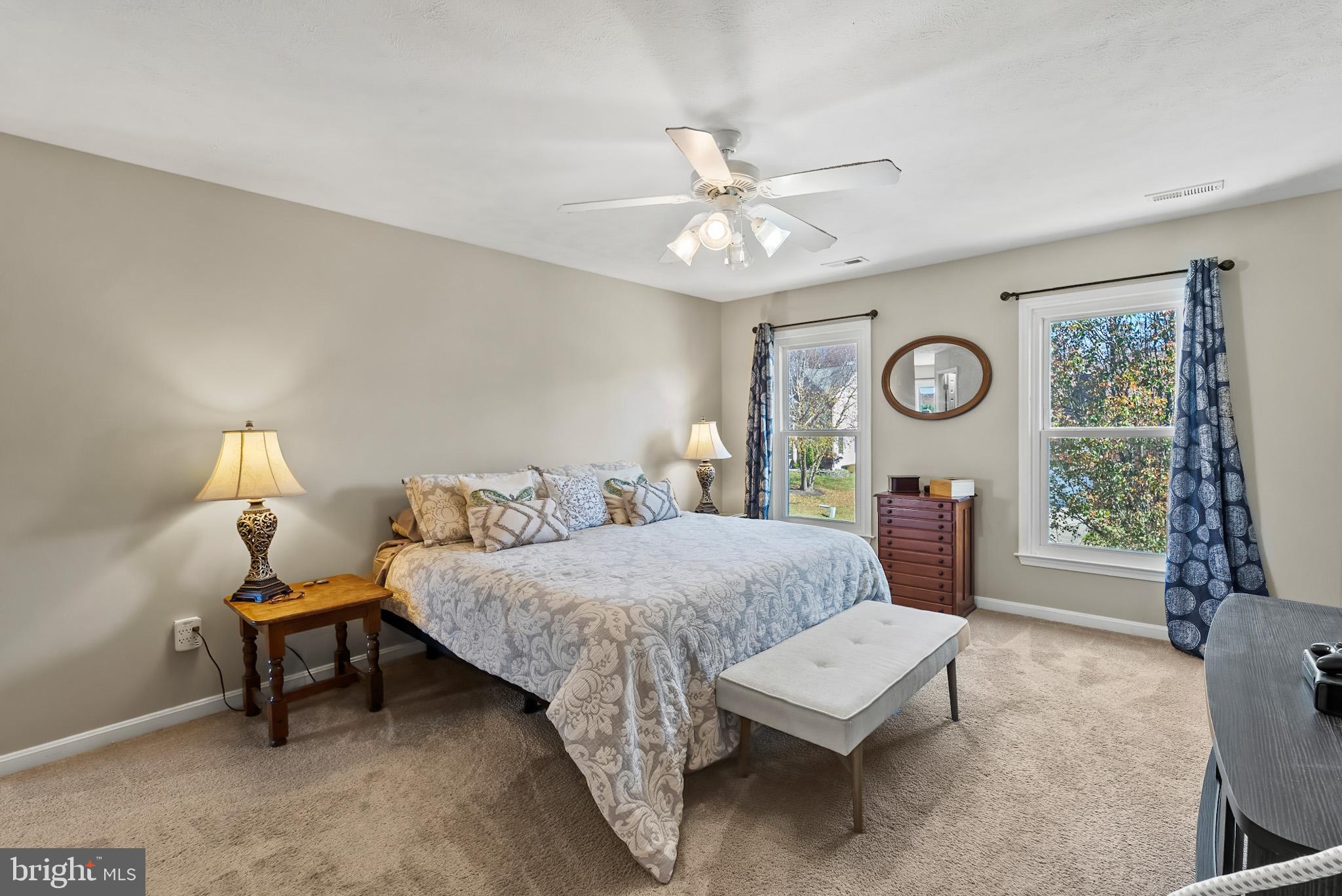 ROYAL OAKS - Residential