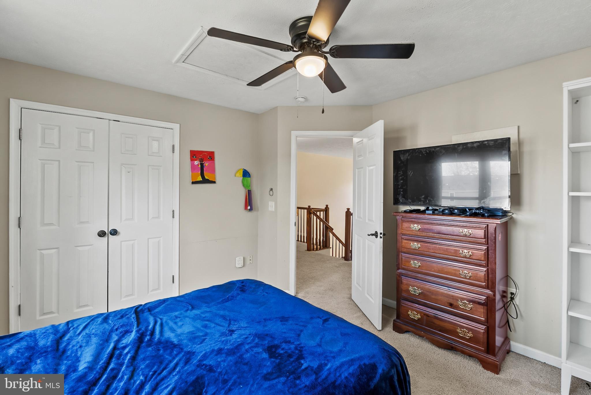 ROYAL OAKS - Residential