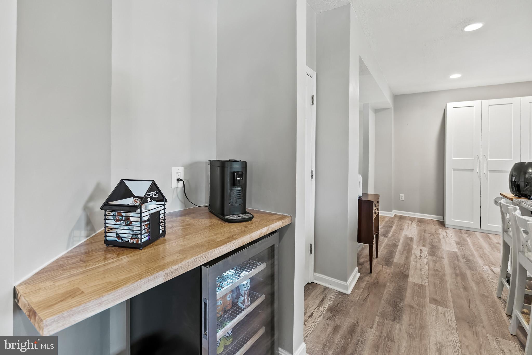 ROYAL OAKS - Residential