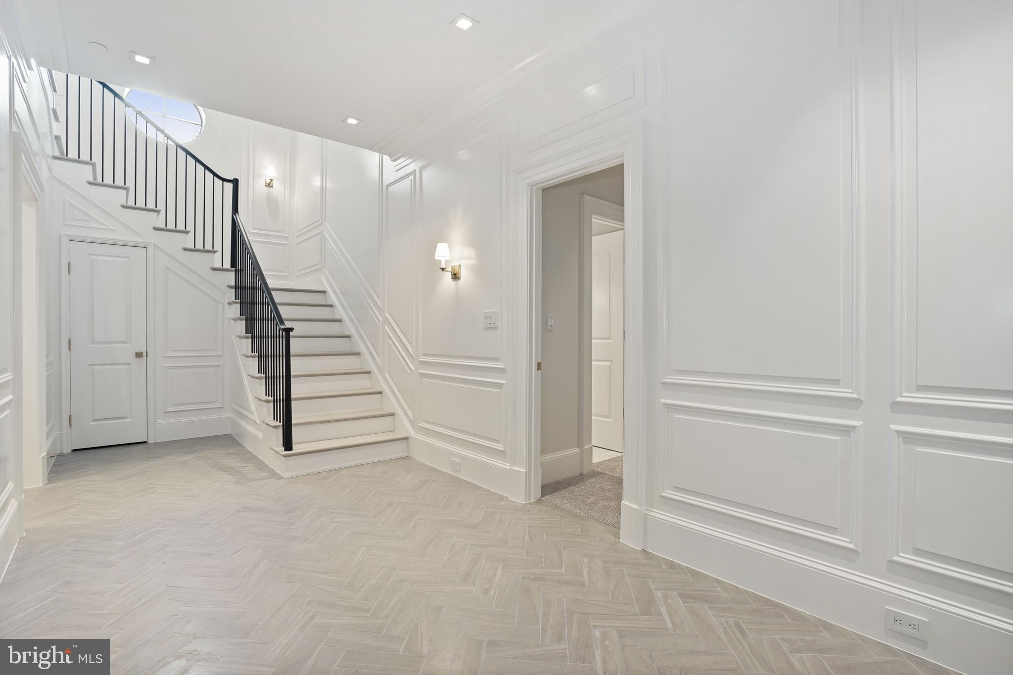 PHILLIPS PARK - Residential