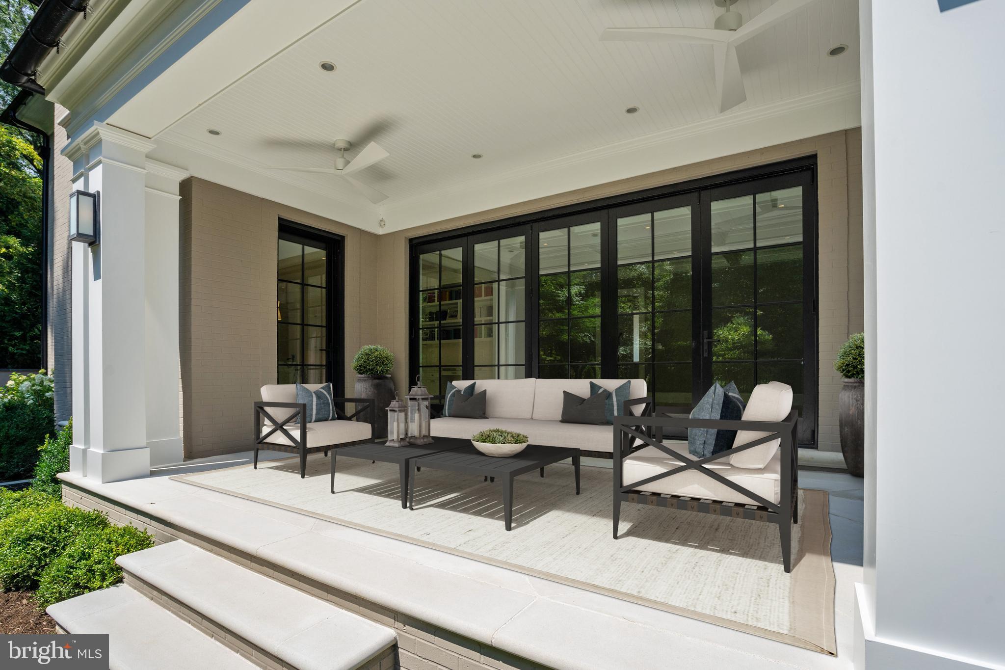 PHILLIPS PARK - Residential