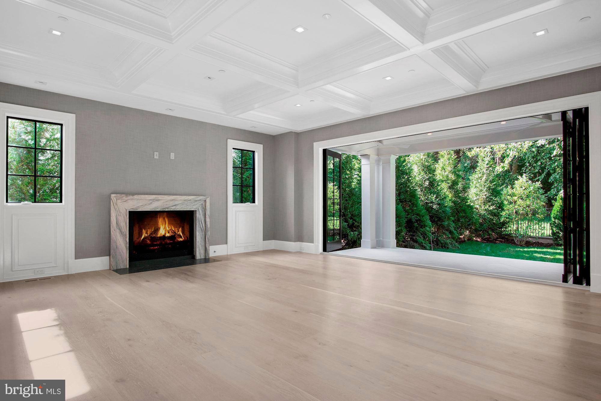 PHILLIPS PARK - Residential