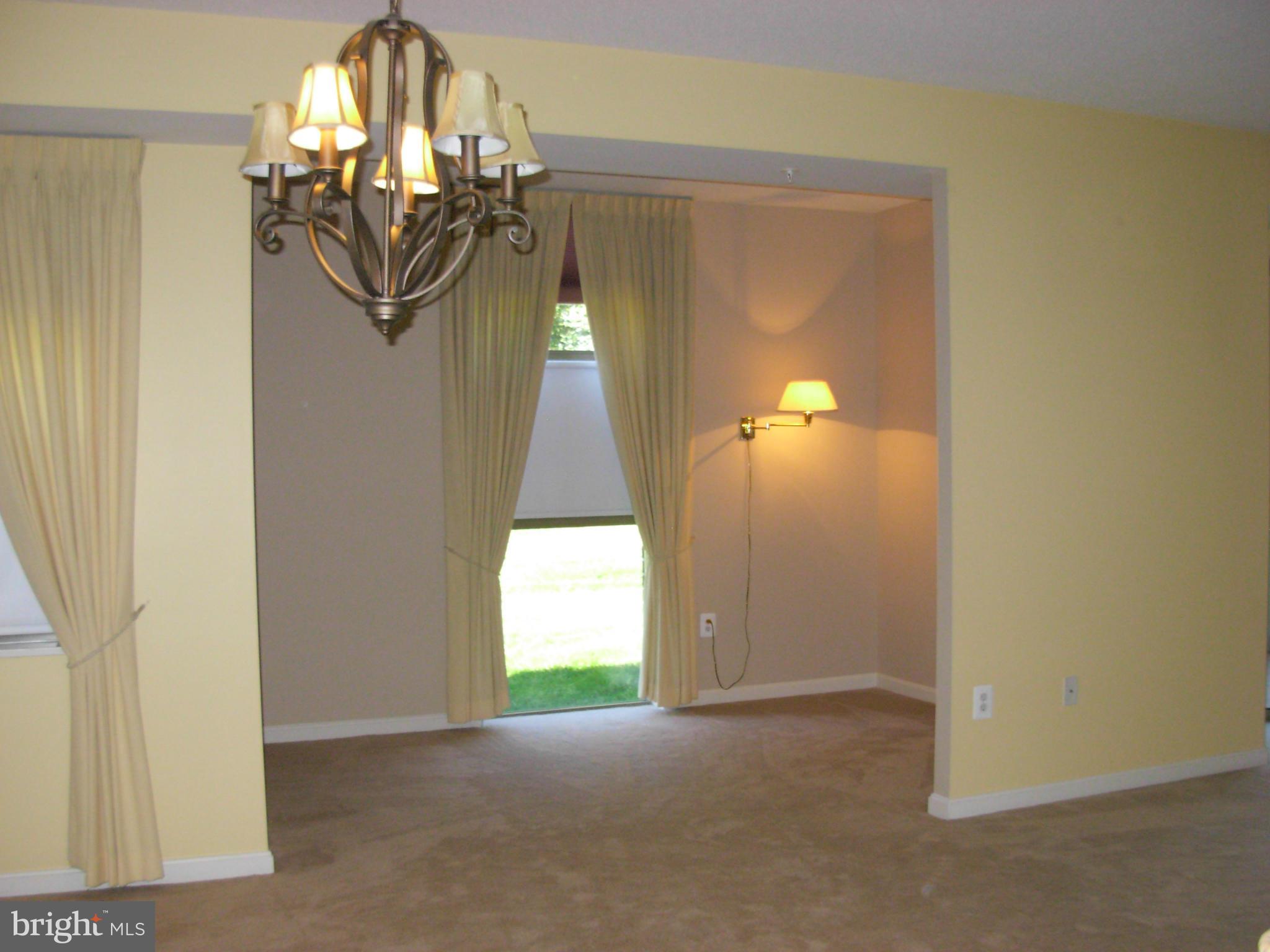 MAGNOLIAS AT LANSDOWNE WOODS - Residential