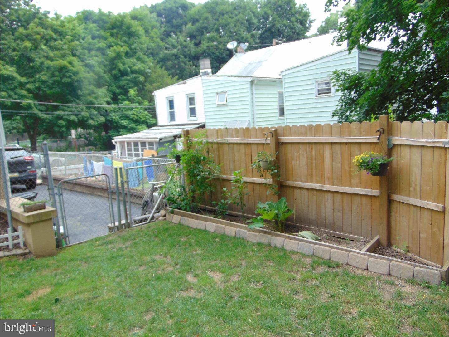 MOUNT HOPE - Residential