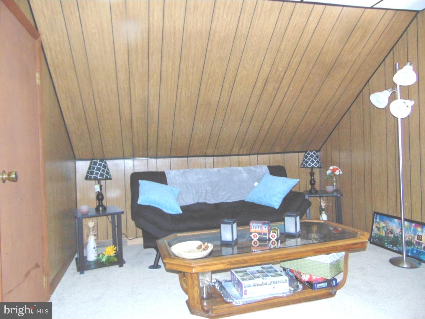 MOUNT HOPE - Residential