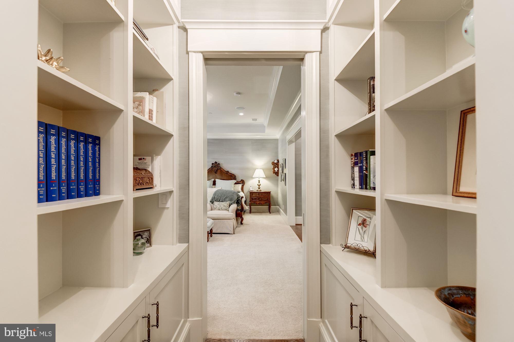 BRADLEY HILLS GROVE - Residential