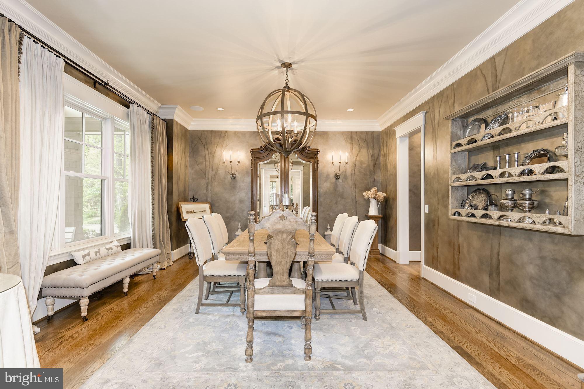 BRADLEY HILLS GROVE - Residential