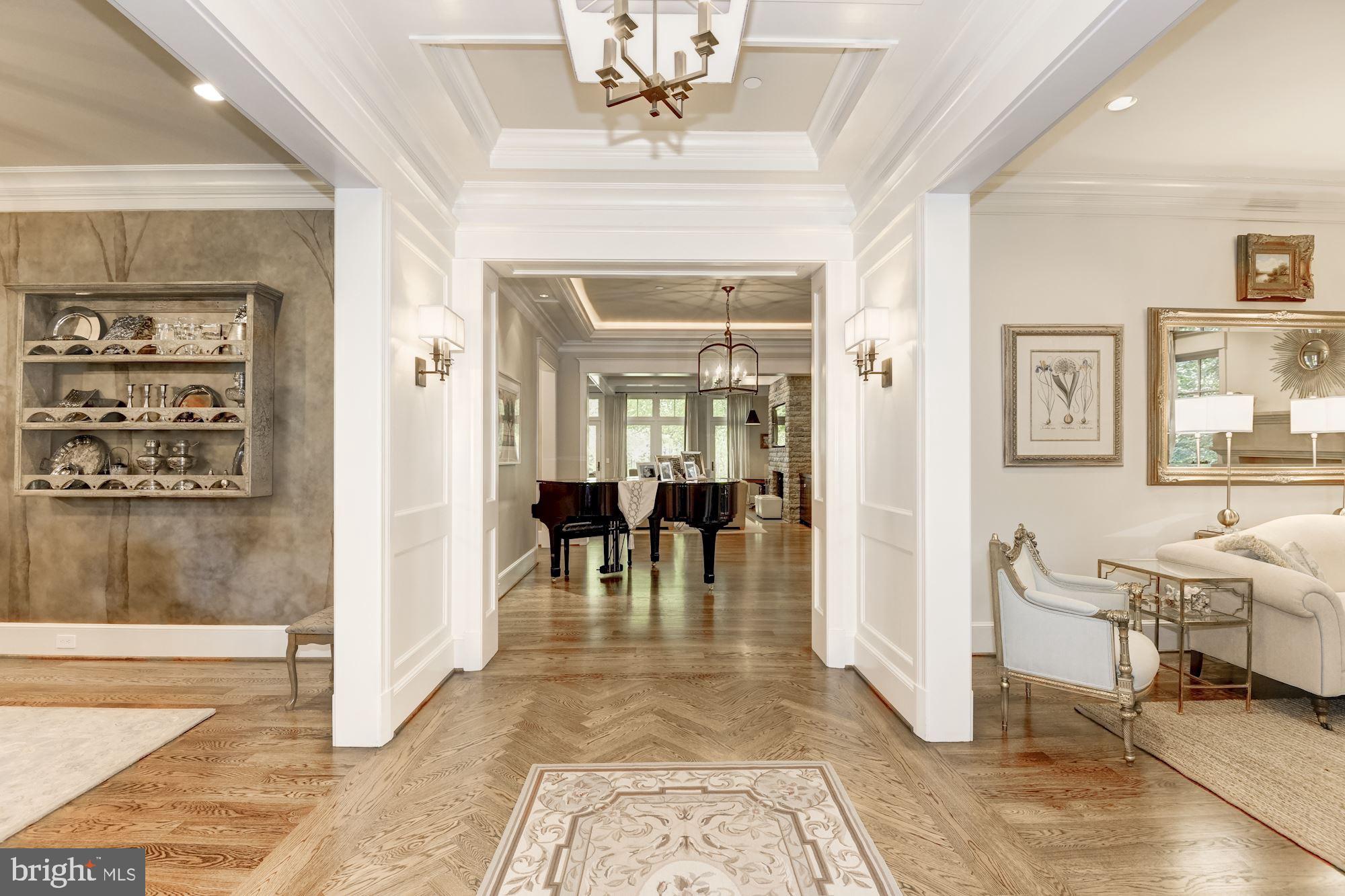 BRADLEY HILLS GROVE - Residential