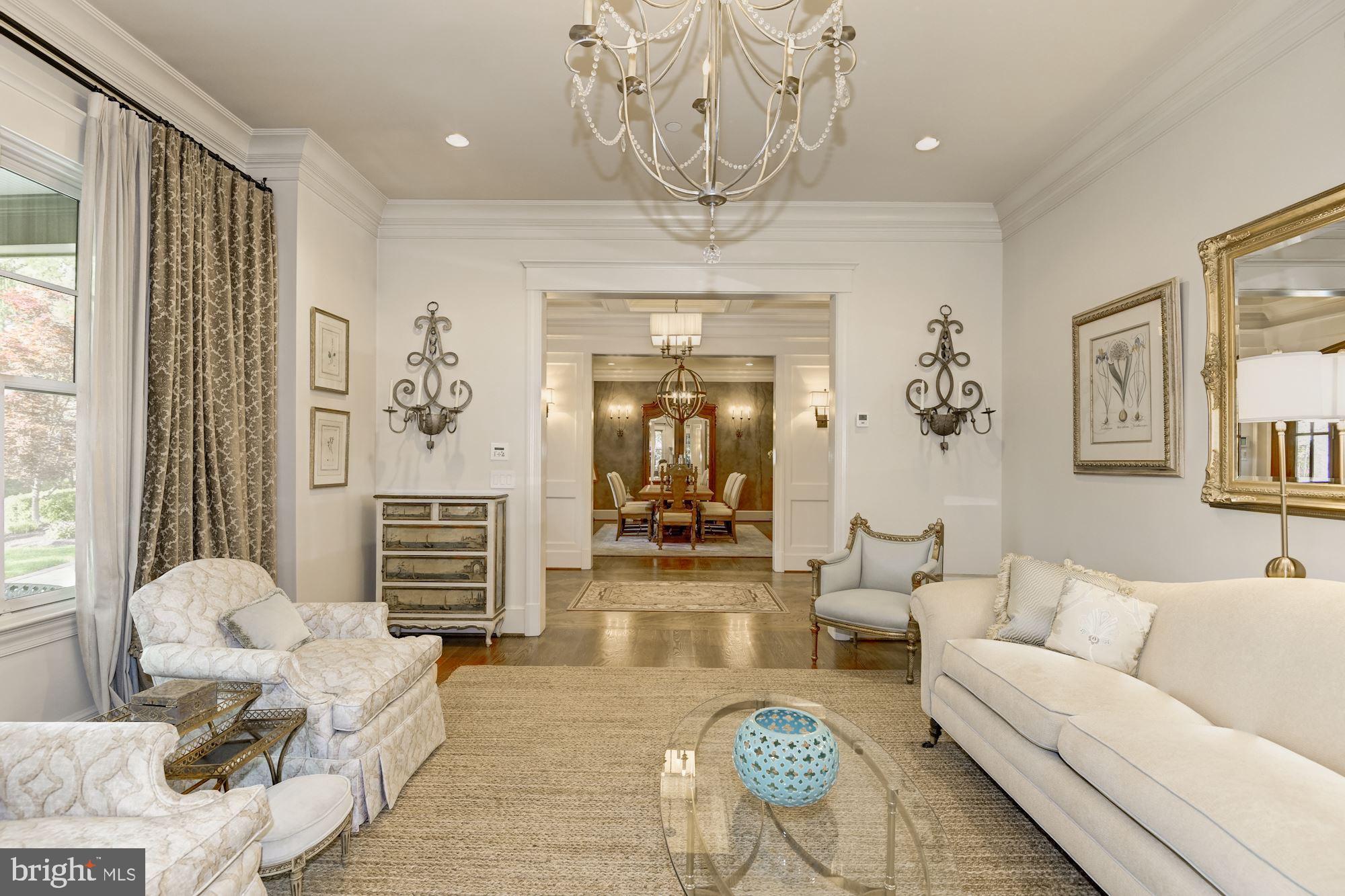 BRADLEY HILLS GROVE - Residential